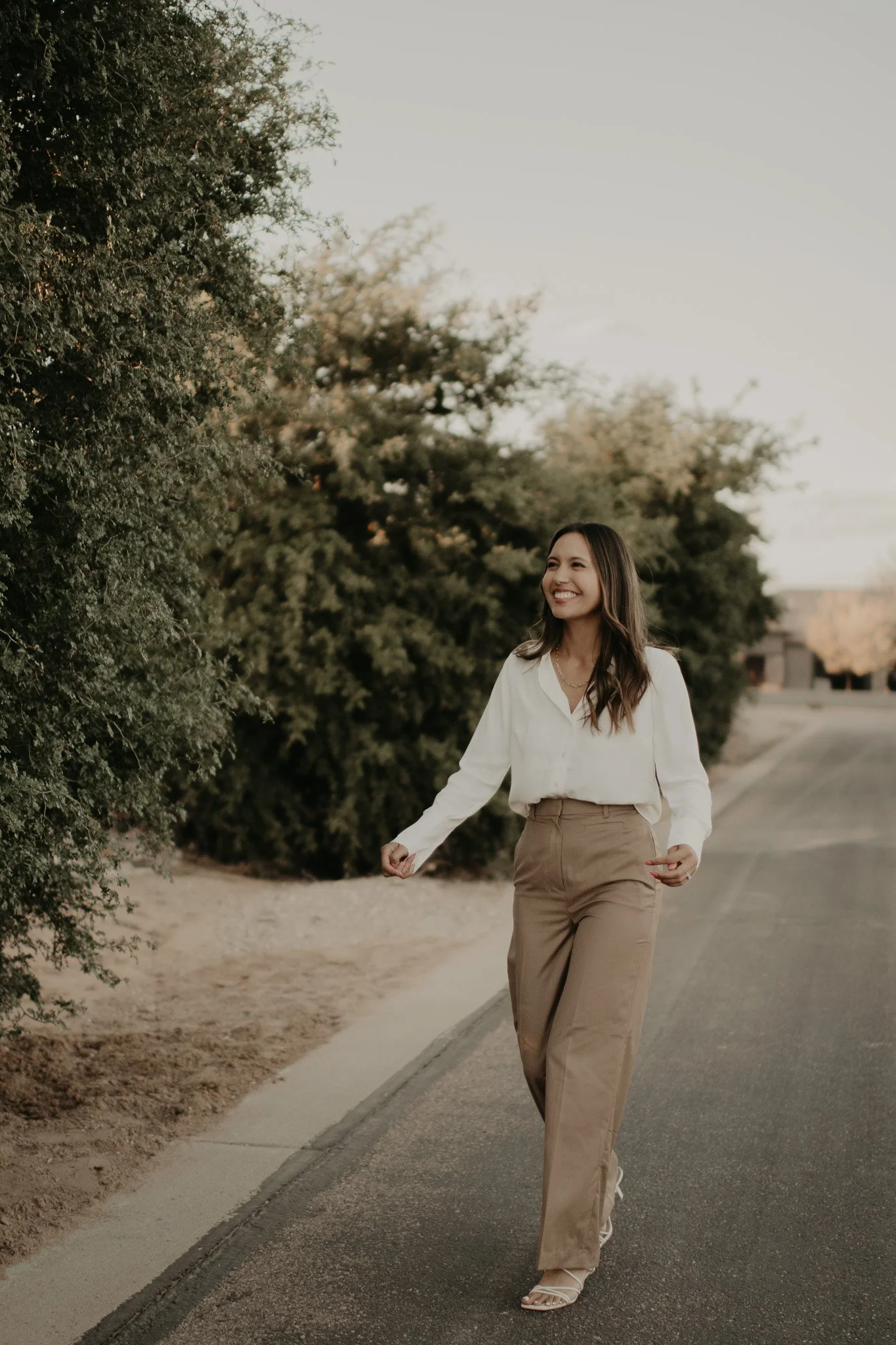 Jasmine, trauma therapist offering EMDR and IFS-informed therapy to women in Chandler, Gilbert, Tempe, and Mesa, AZ