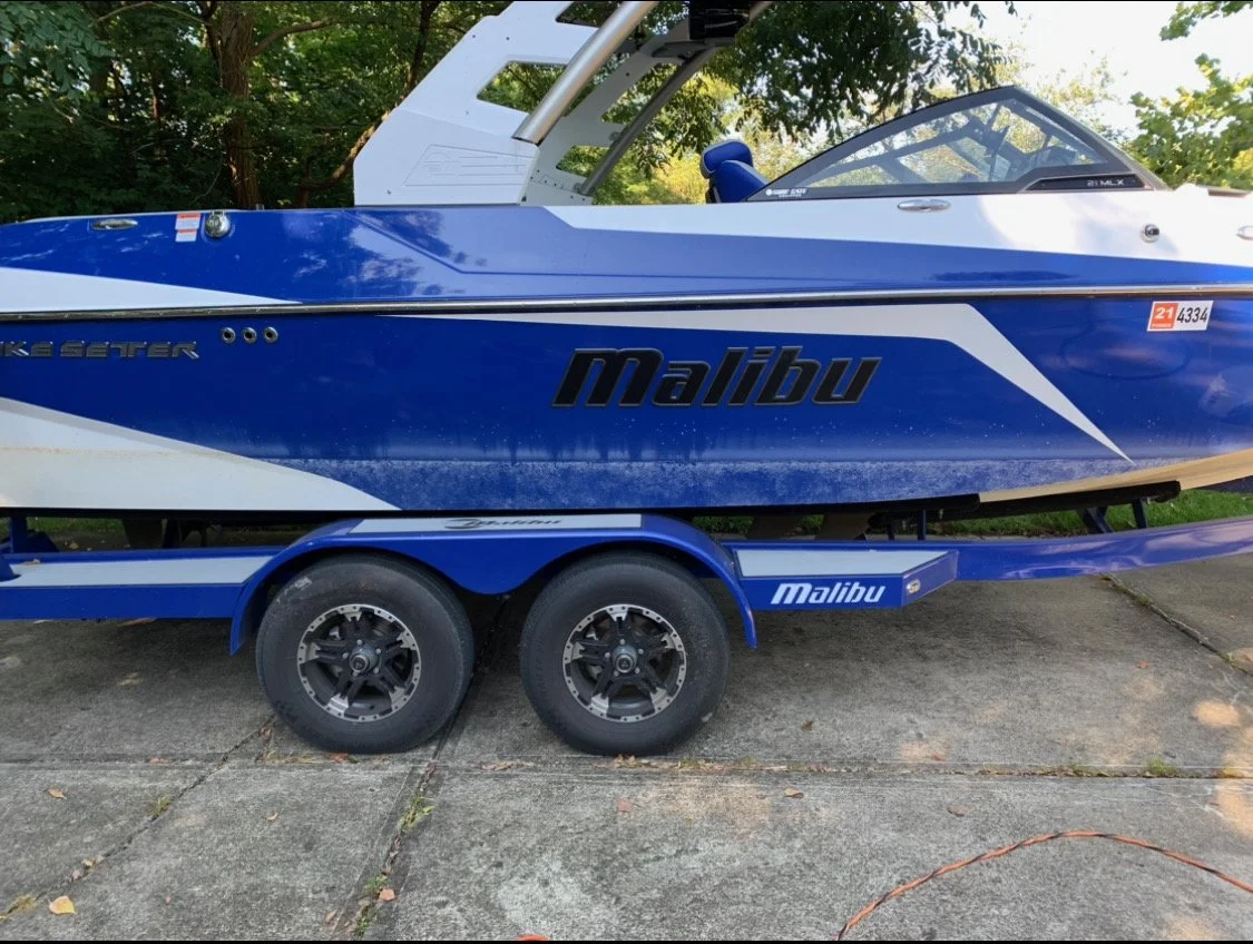 Dirty boat picture before cutting and polishing in cincinnati, OH