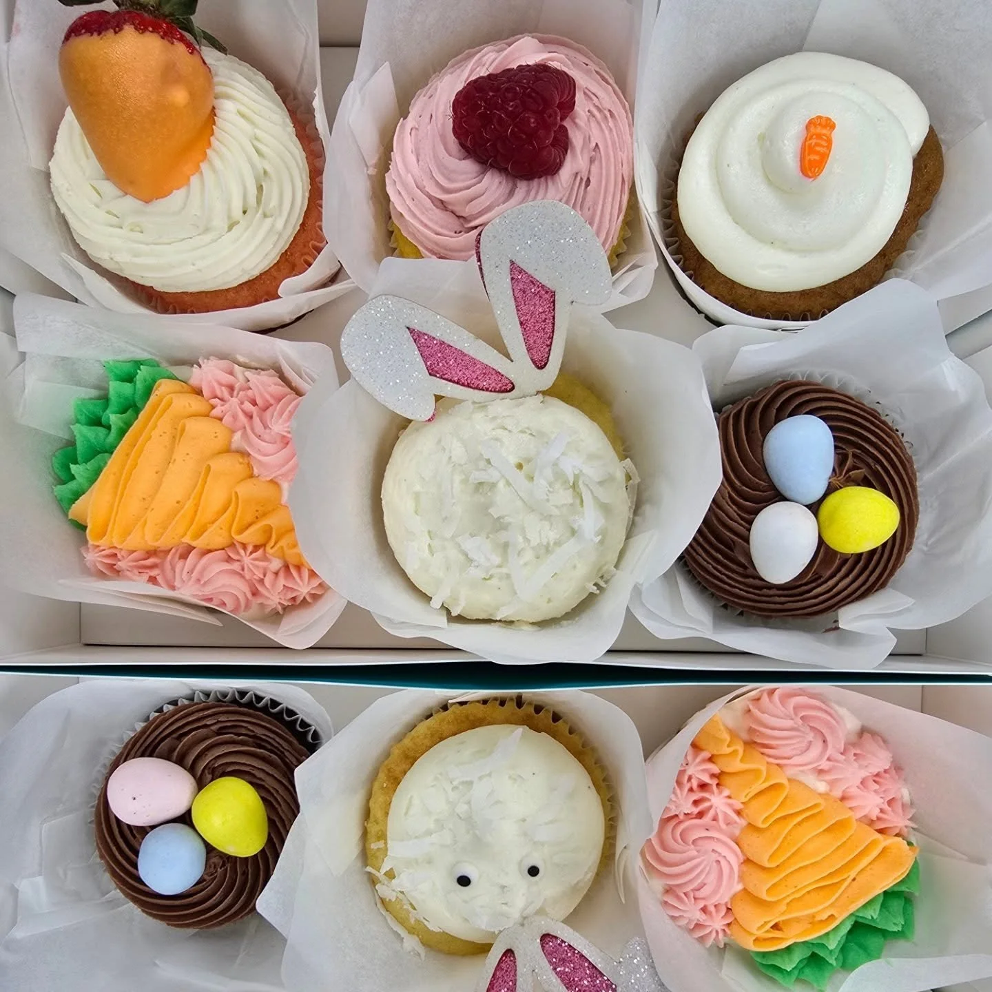 Good morning and happy Saturday, Morgantown area! We are set up at the Morgantown Armory from 9-4, and RESTOCKED ‼️ at the bakery (there from 10-3!). Here's what you need to know:

RESTOCKED: Carrot Cake, all 6 Flavors of Cupcakes, Macarons, Cookie C