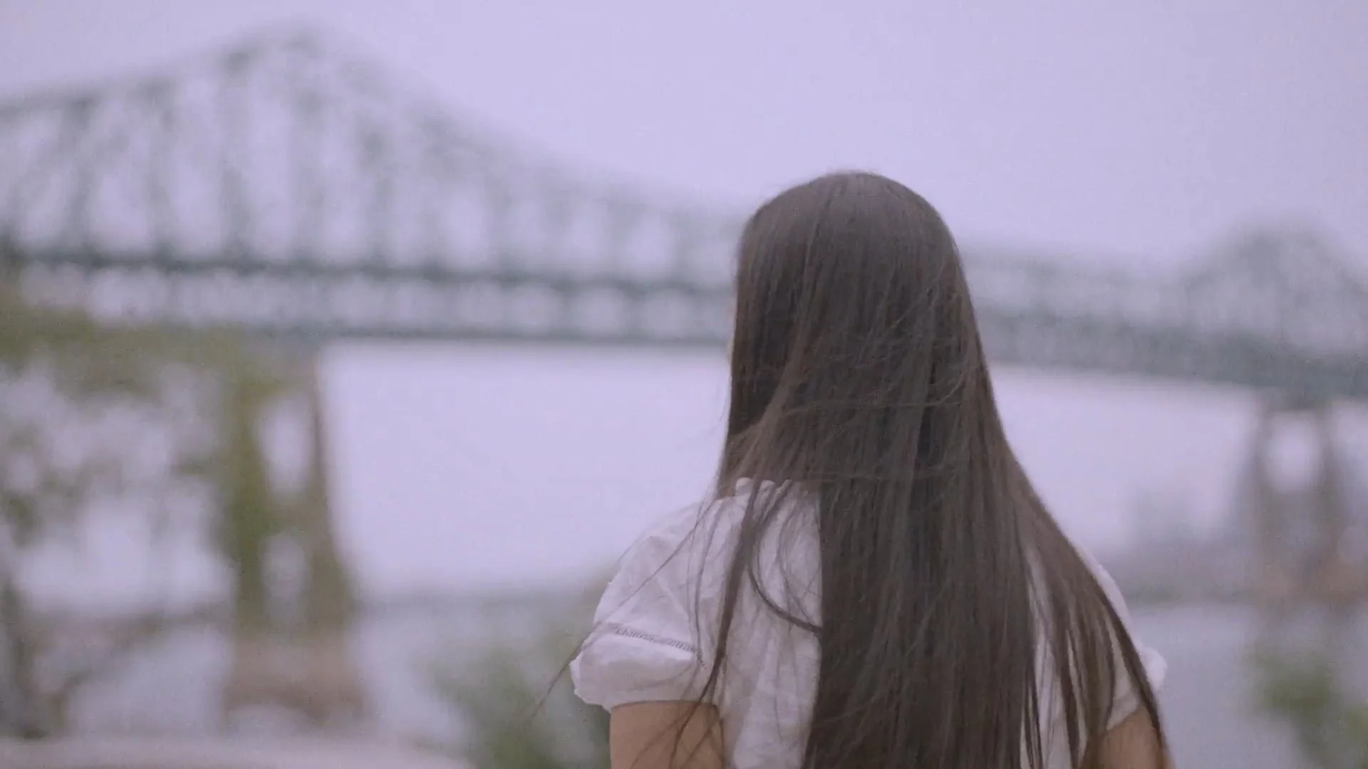 EVELYN ENG: "WHEN IT RAINS"
