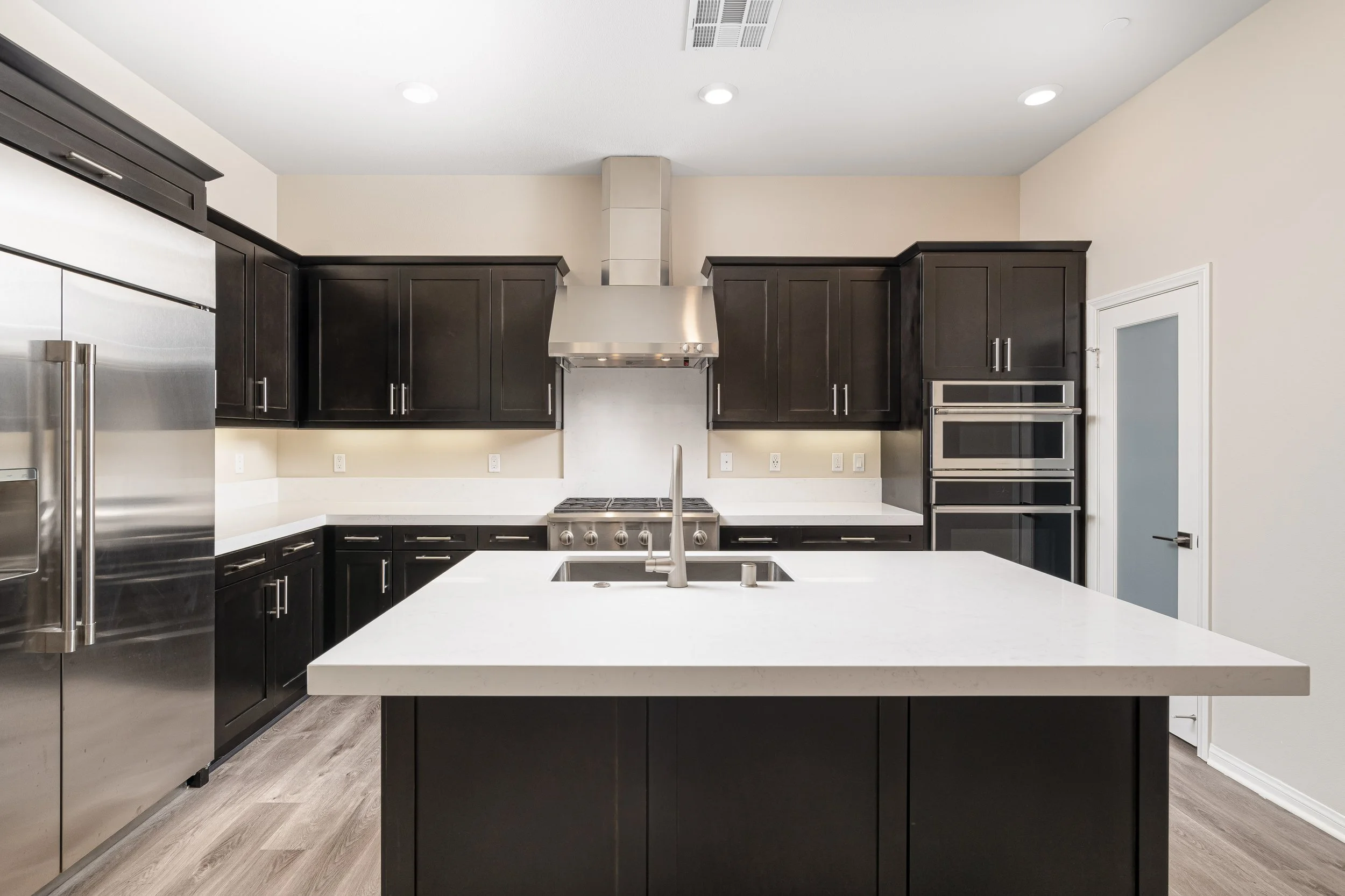 302 Carlow [INTERIOR]-4.jpg