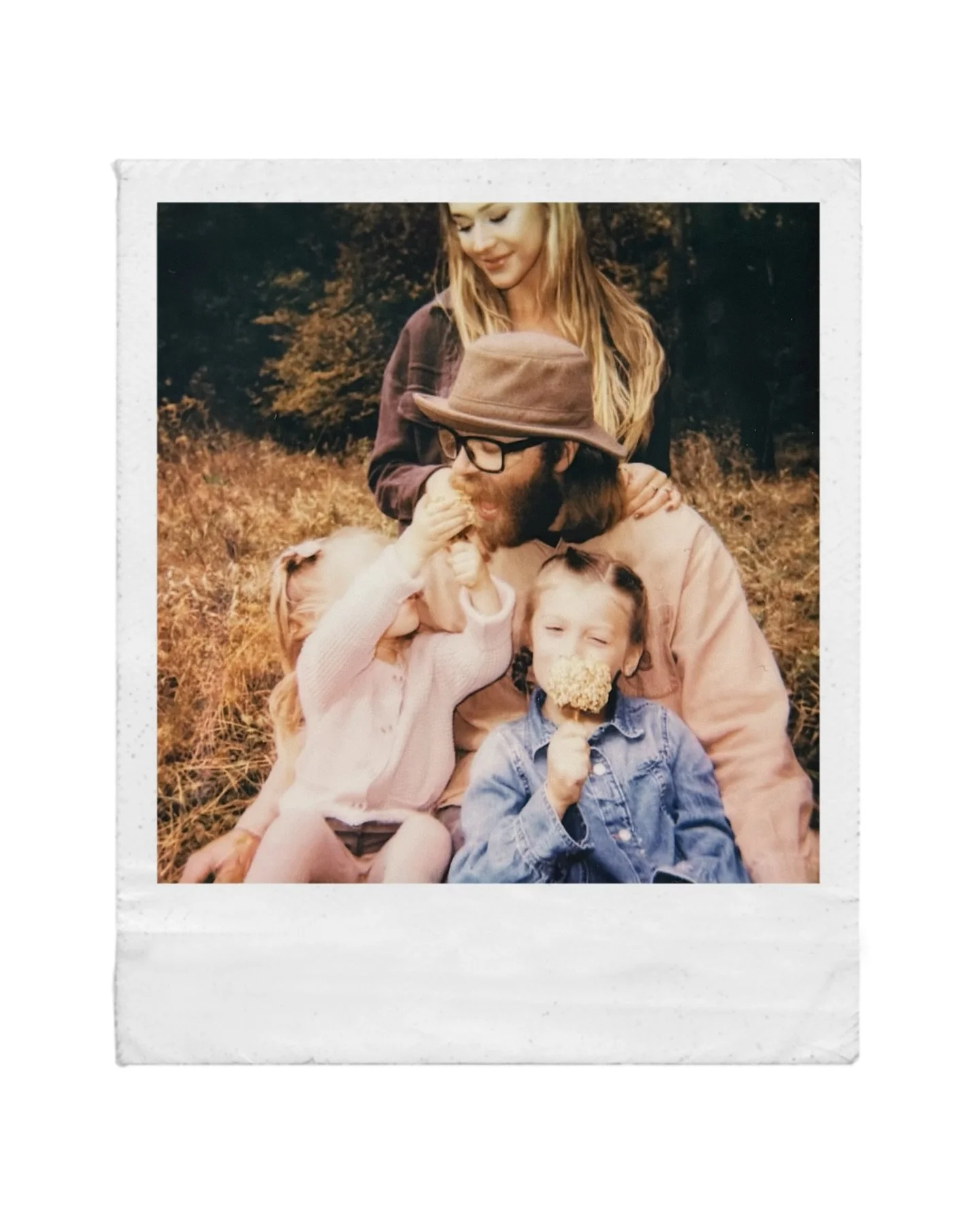 I&rsquo;m always thinking of what kind of mother I want to be. I pulled out a page I was remembering today, with something I wrote when Seni was just 2. It&rsquo;s been replaying in my head all day&hellip;

My voice rings off key, but I hope you reme