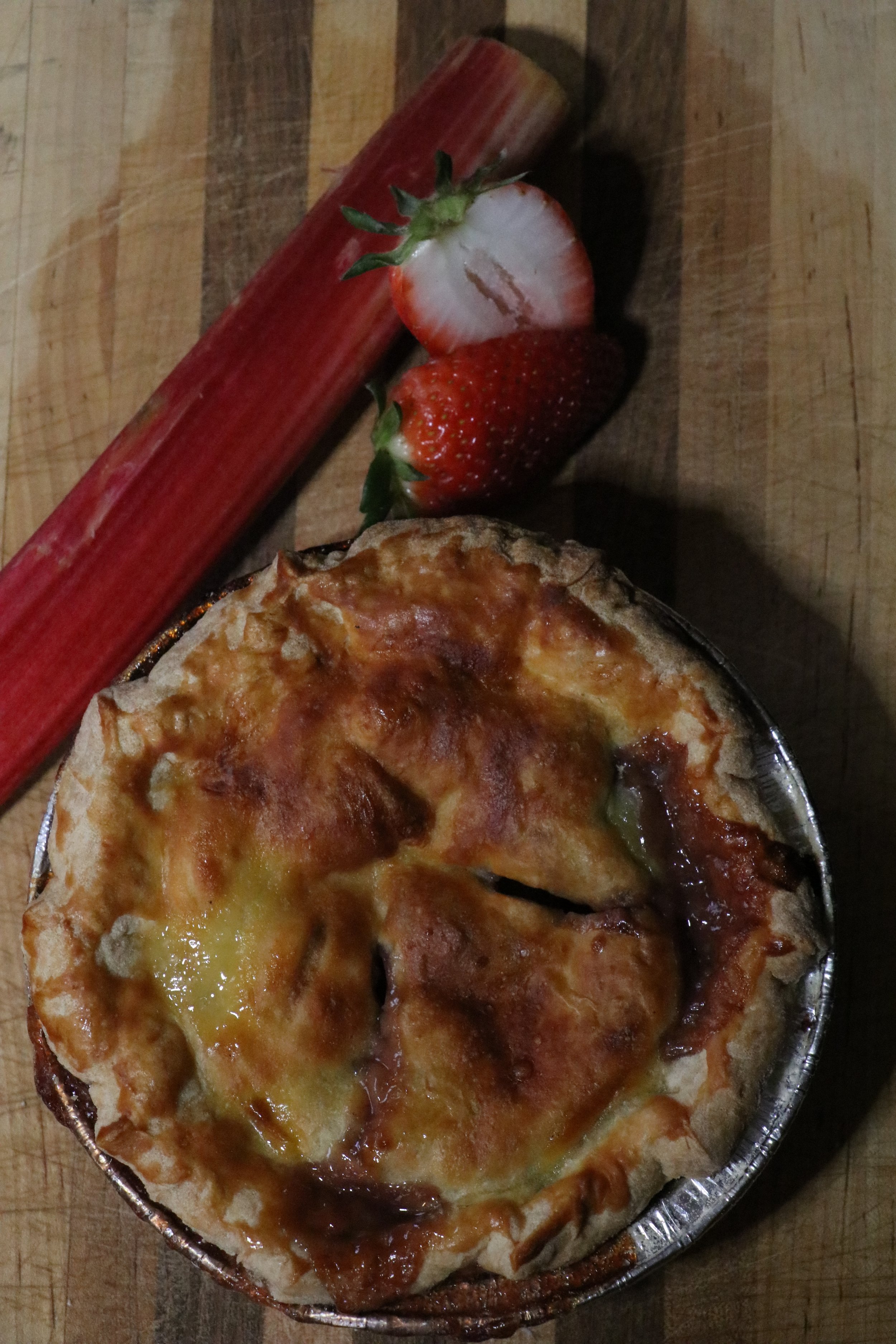 STRAWBERRY-RHUBARB PIE