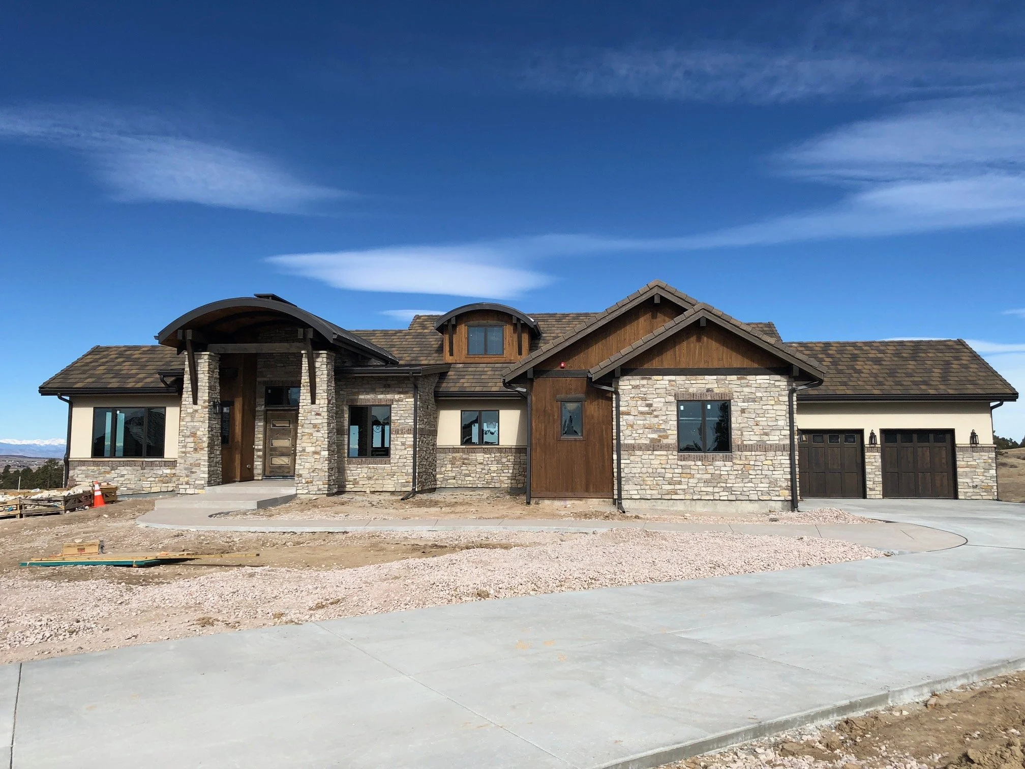 8598 Lost Reserve - Exterior.JPG