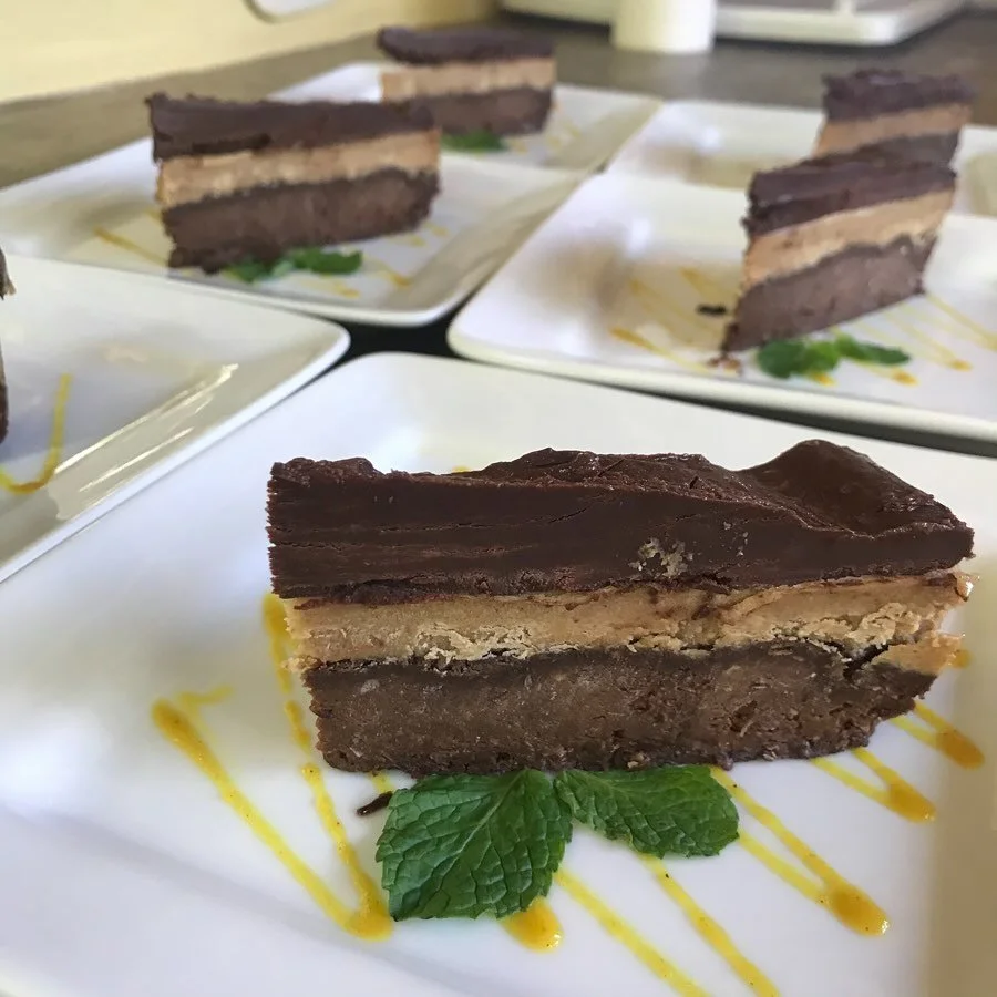🇺🇸 Everybody needs a bit of chocolate on Mondays,  don&rsquo;t you think? 😋

⭐️ Villa Laguna - Unique Space for Retreats and Group Experiences - Villa for Rent in Laguna de Apoyo

&mdash;&mdash;&mdash;&mdash;&mdash;&mdash;&mdash;&mdash;&mdash;&mda