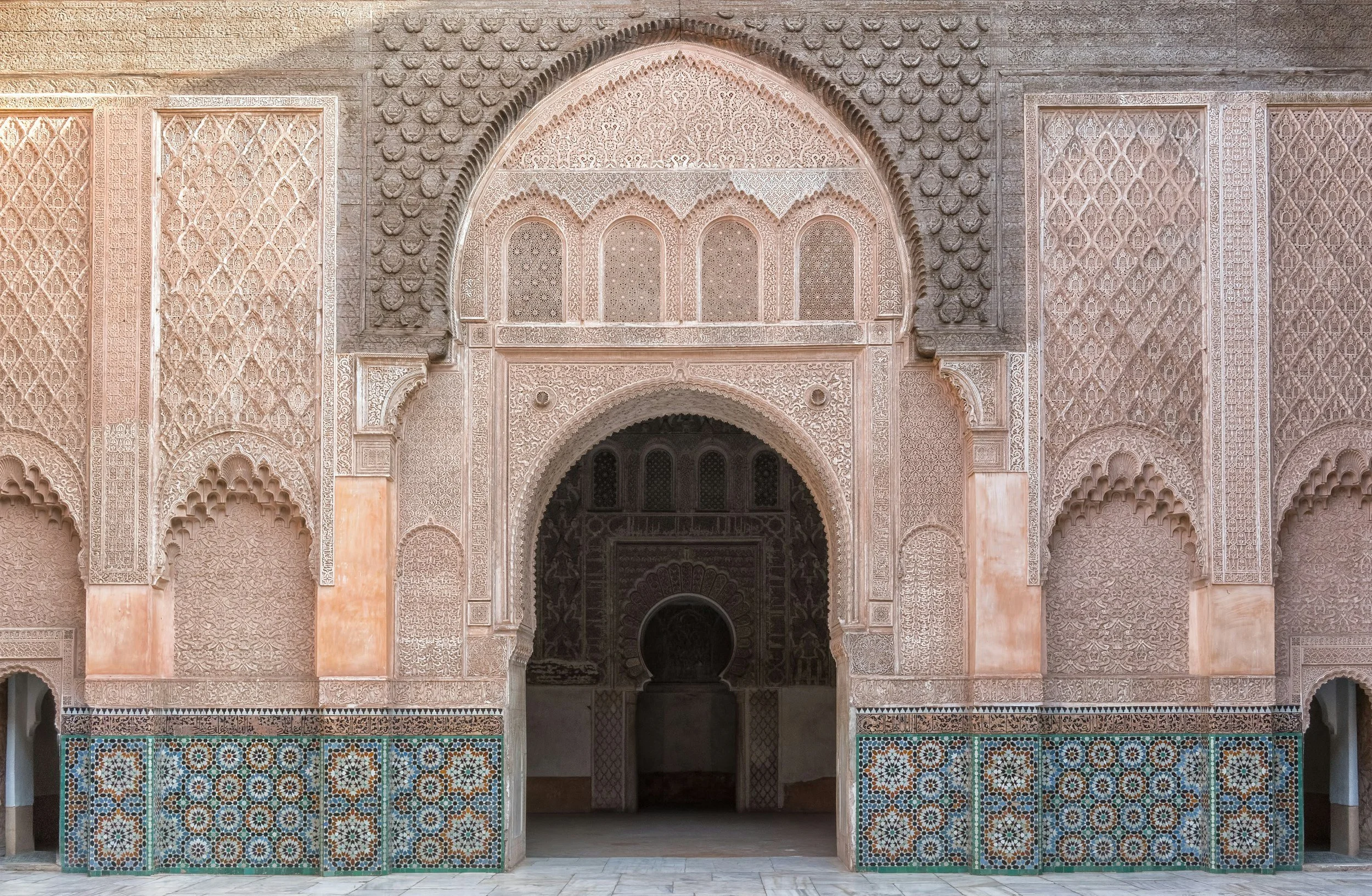 Monument in Marrakech.jpg