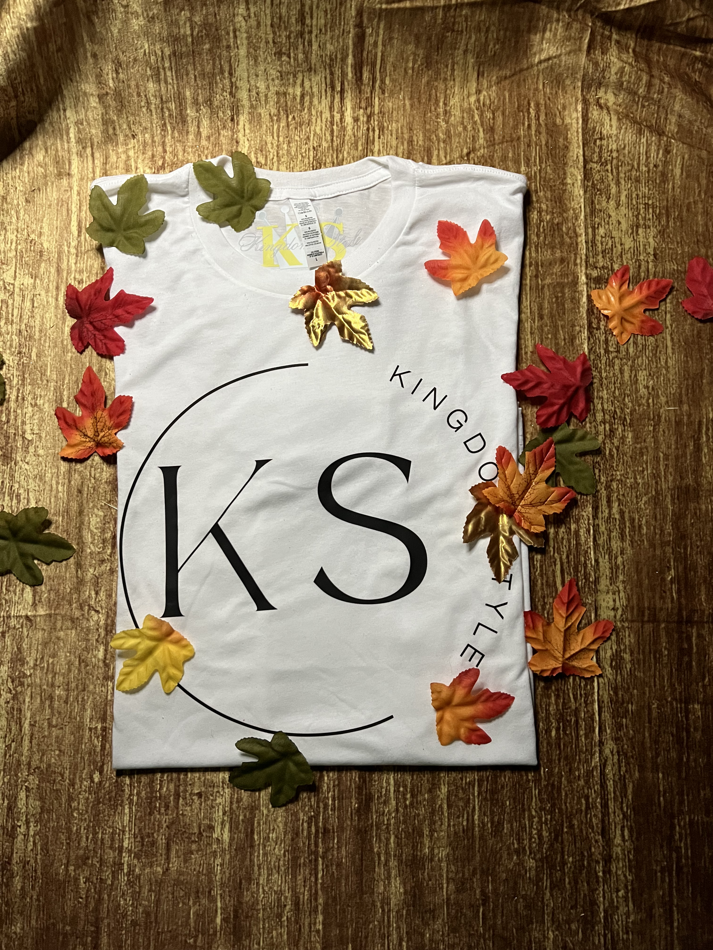 ks_white_tee_fall.png