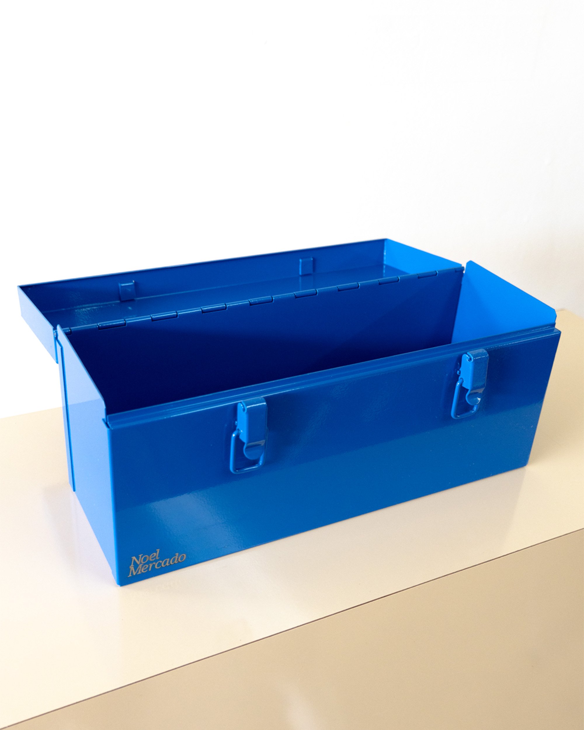 Box_XL_Open.jpg