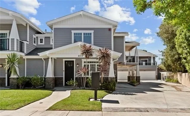 Sometimes the real estate gods align. This time it was in favor of my buyers, the sweetest young family, just starting their journey. 

Their energy, their excitement, and their love shines so bright&mdash; all highlighting the beauty of a new chapte