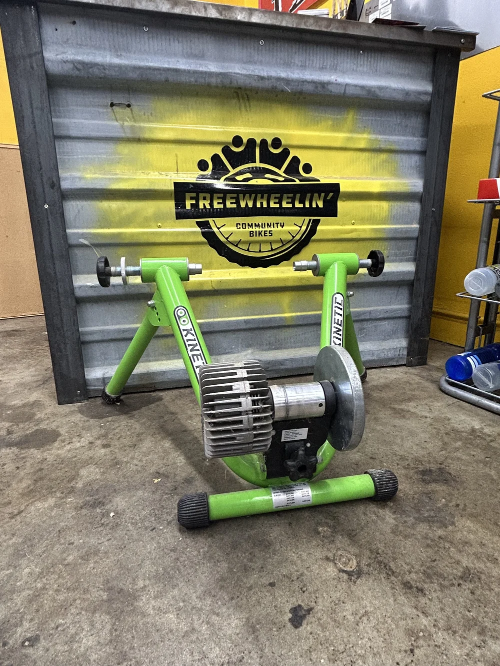 Kurt Kinetic Fluid Trainer — Freewheelin' Community Bikes