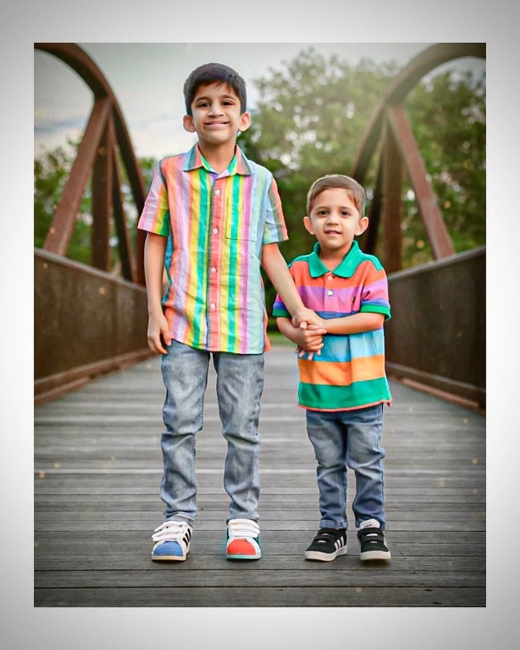 Moments

It&rsquo;s these little perfect moments that count. 

@mahek_a @riamo34 

#kids #kidsfashion #kidsphotography 
#eidwithkids #brothers 
#moments #memories