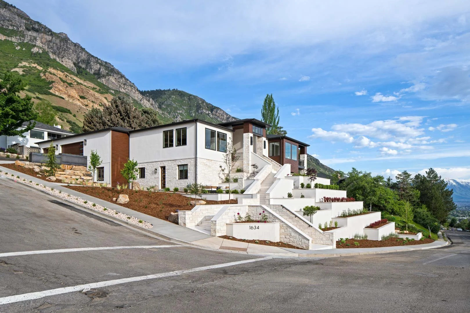 26 Rock Creek Custom-2.jpg