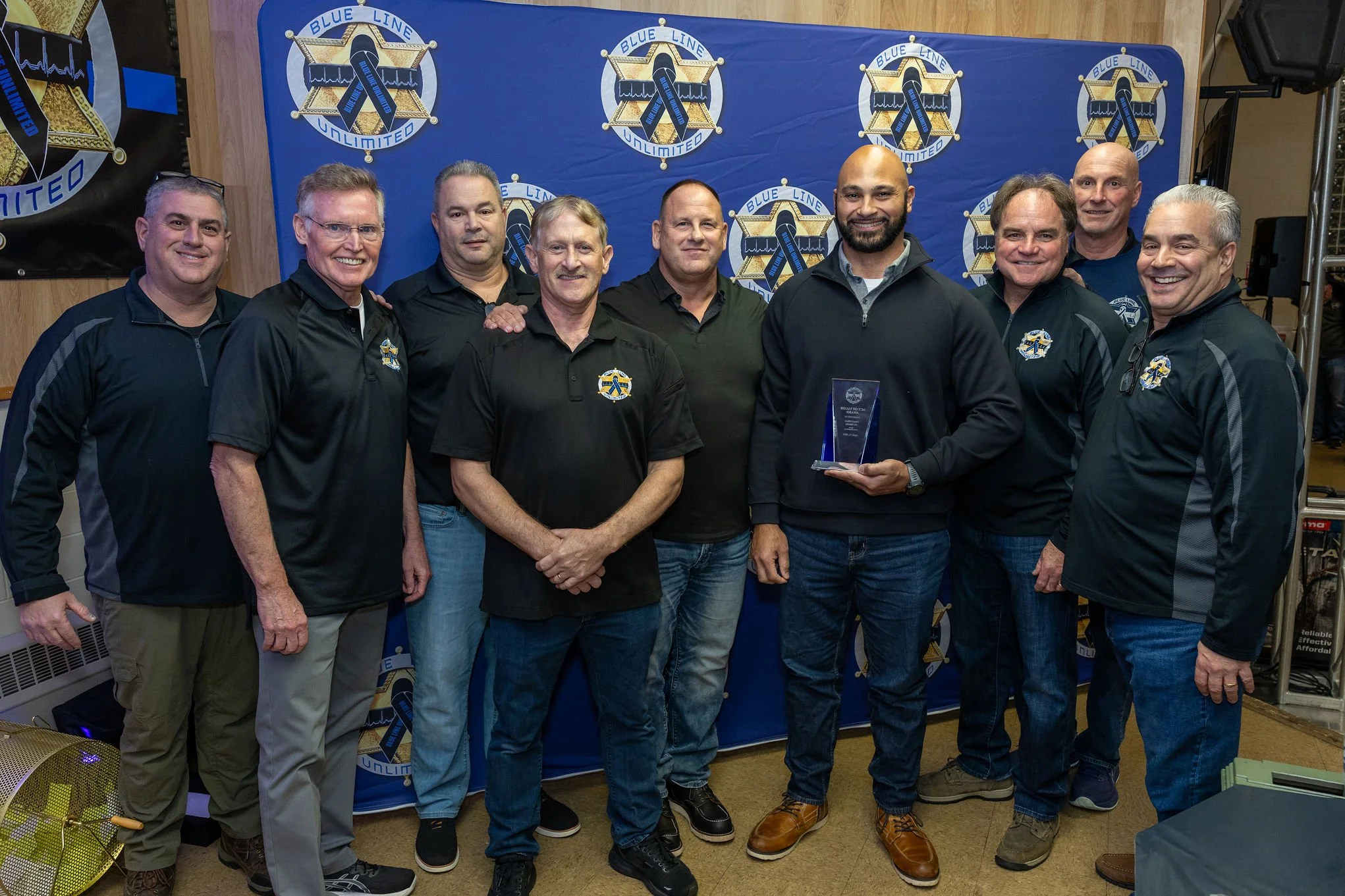 Elyria Patrolman Ali Sabeiha Receives Standing Ovation for Act of Valor