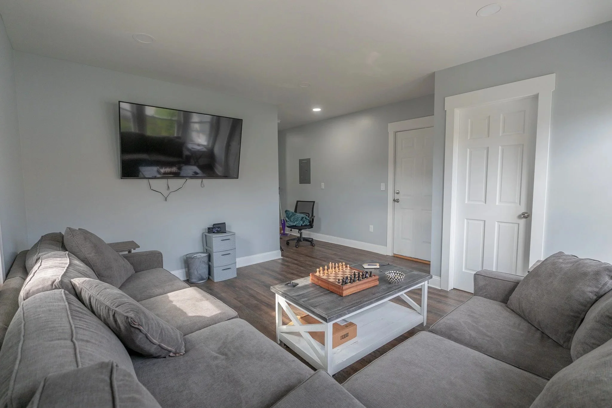 99+Murray+Living+Room_High+Res+2+%282%29.jpg