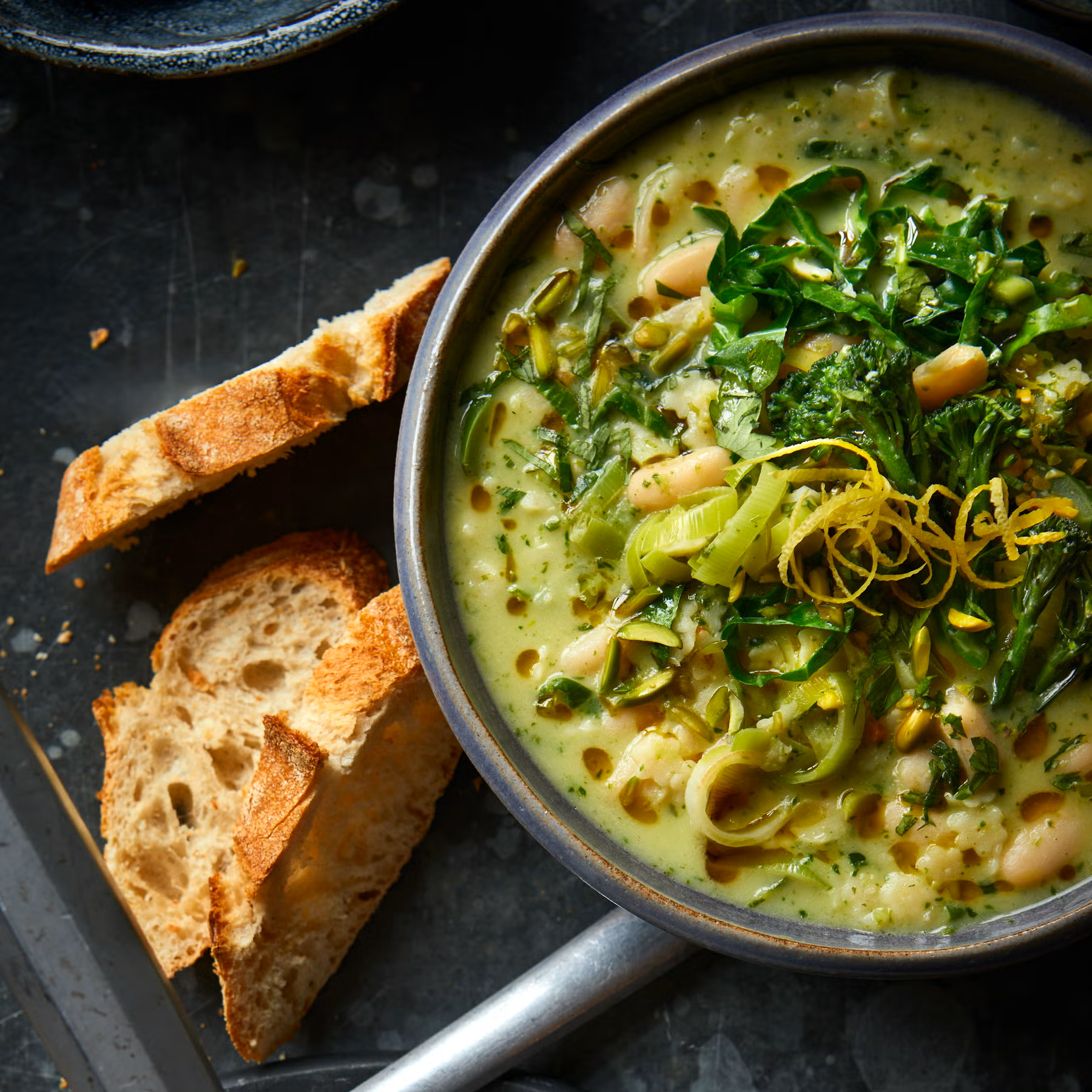 Minestrone with a crunchy pistachio sprinkle