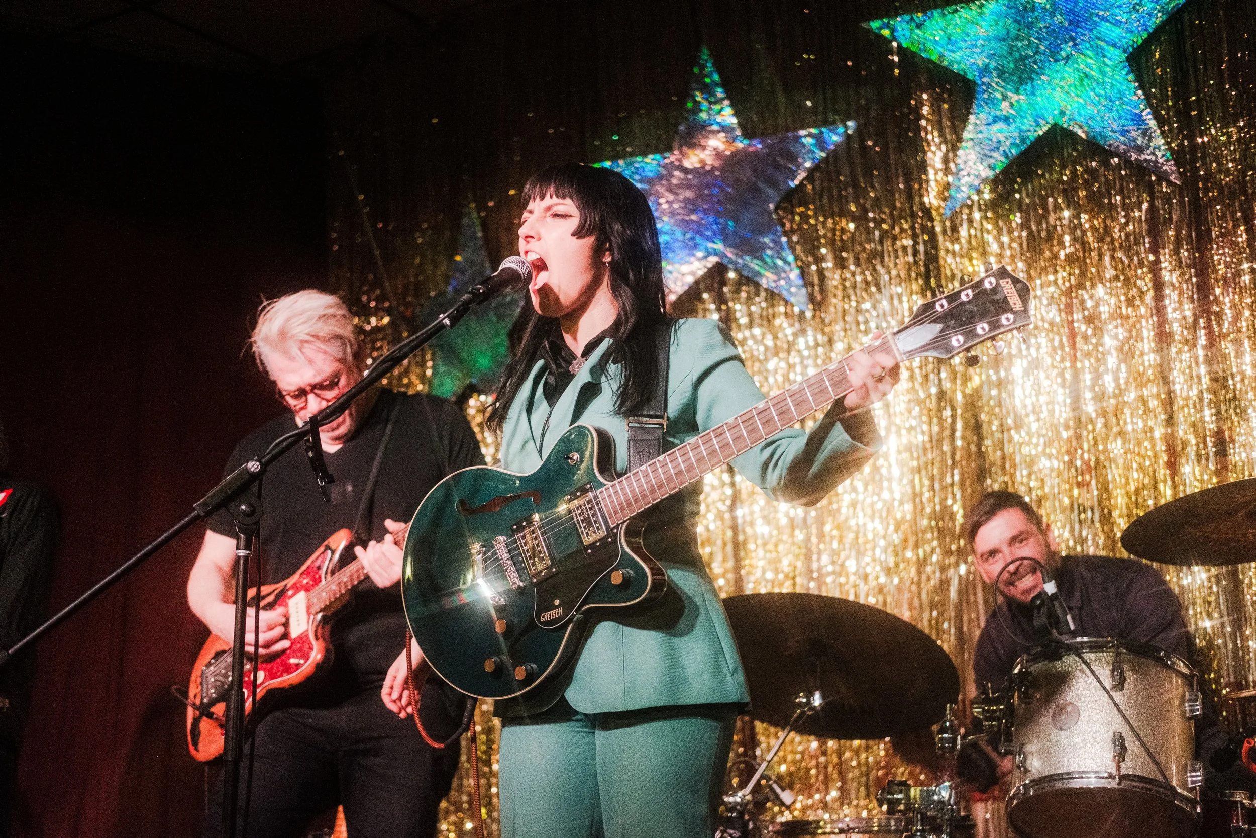 Now’s the Time for Kue Varo and the Only Hopes, Window Lamp, Jolene Marie, Stucco, and Shy Friend