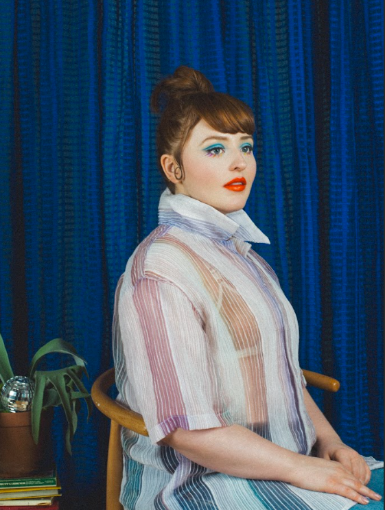 Premiere: Alexandria Maillot Shares Live Performance Video of “Cherry Pit”