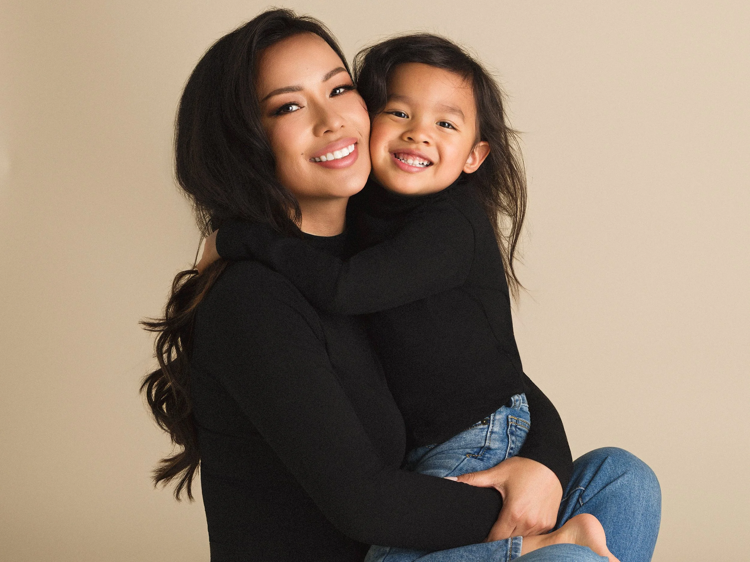 Motherhood Sophea and Kylion2932.jpg