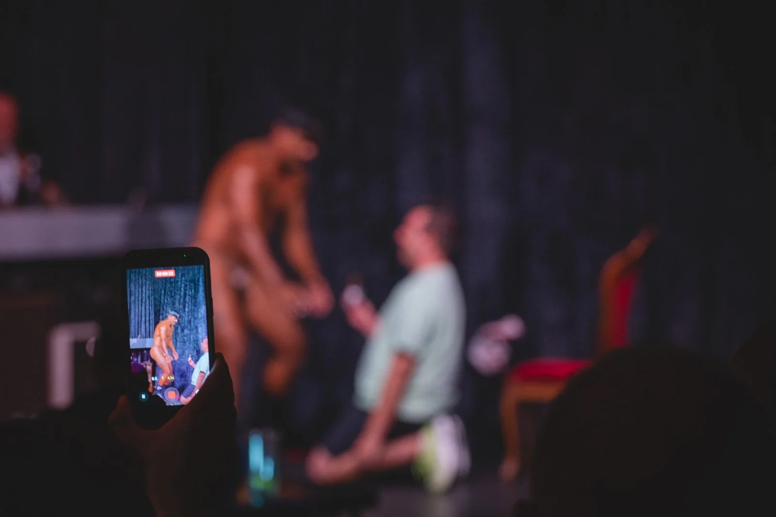 2604 MenAtWork_HairyMarys_3479_Web.jpg