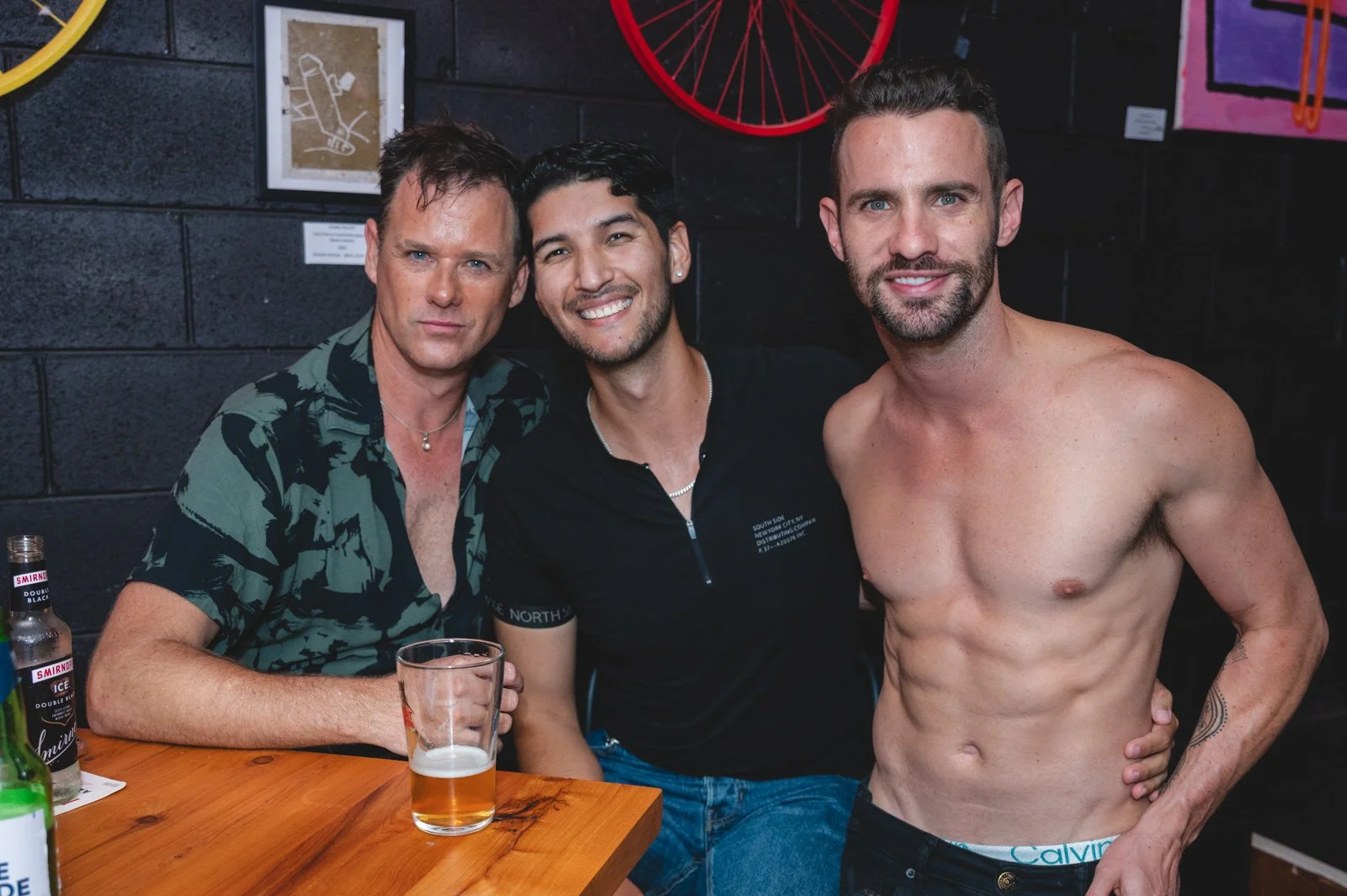 2604 MenAtWork_HairyMarys_3529_Web.jpg