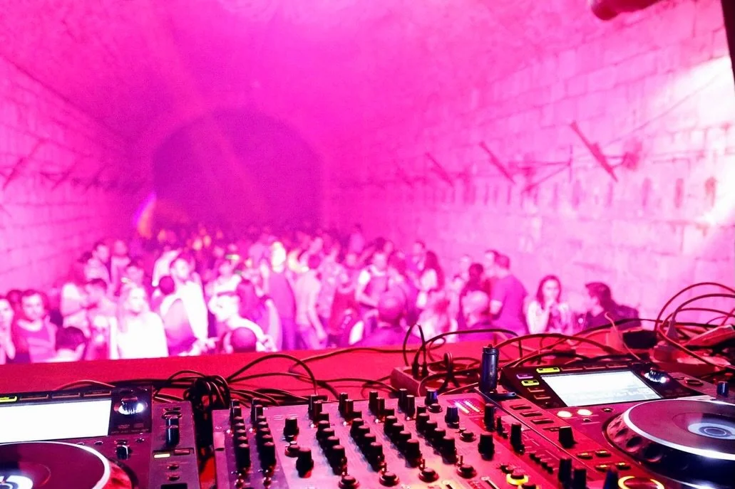 Archives   2014 we danced in a wine cellar under the ground of a hotel. 
First time we brought the guys from TAKEOVER to Varna. Stone walls, high ceiling, packed from booth to tunnel.
 The place got flooded years later. Now it&rsquo;s sadly gone&hell