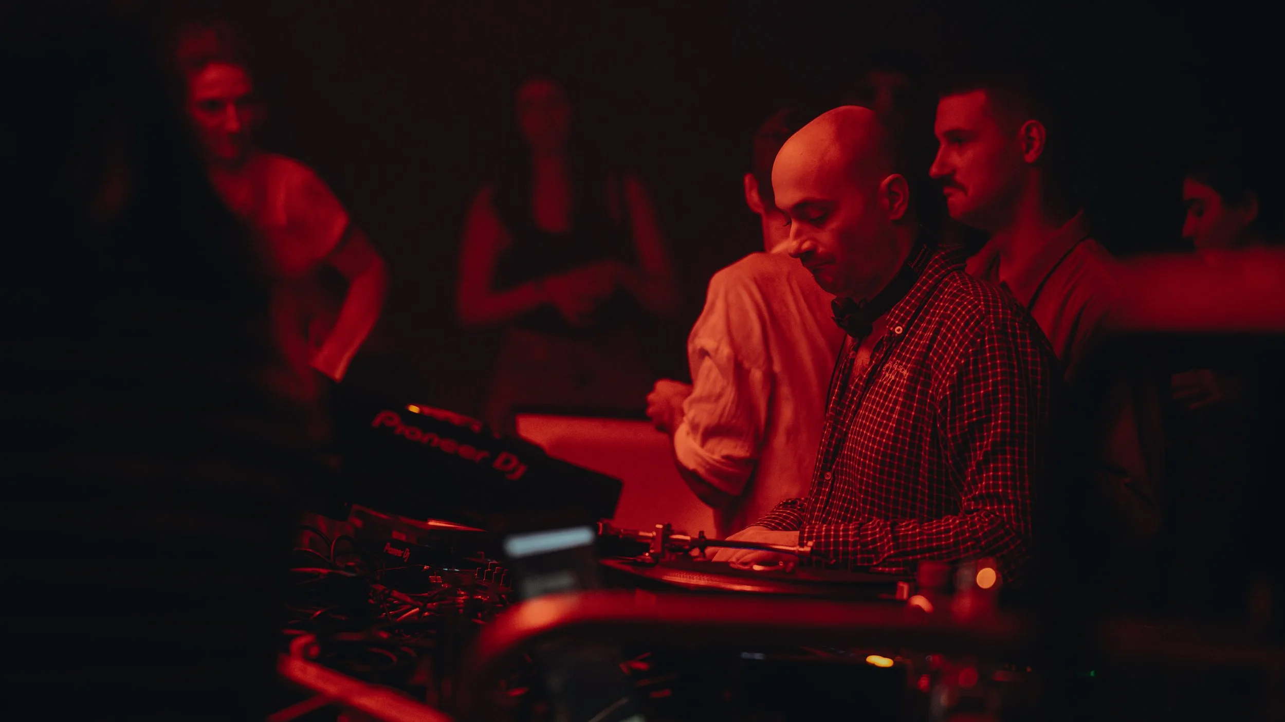 THAT DVINE Last Dance -371.jpg