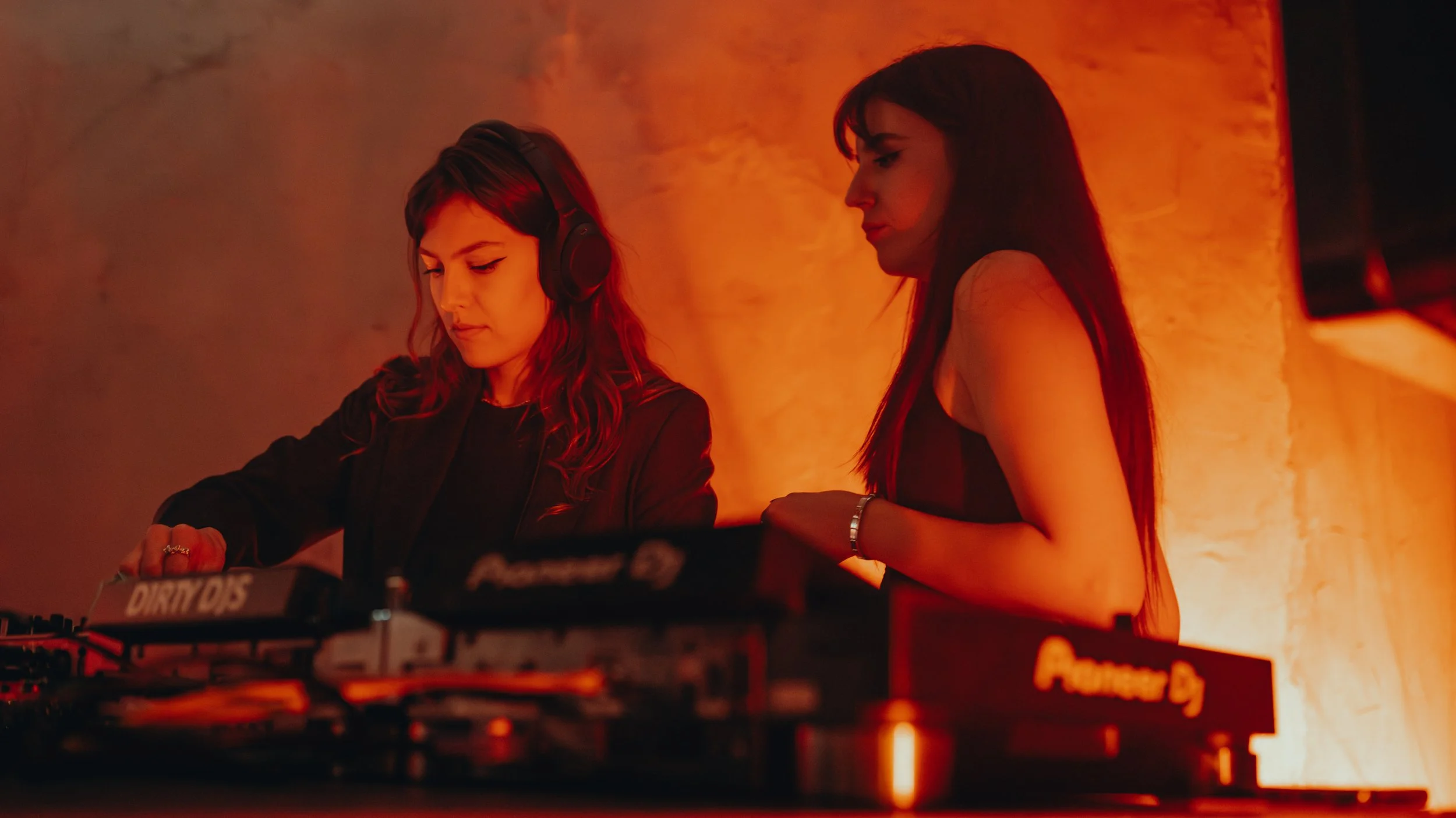 THAT DVINE Last Dance -24.jpg