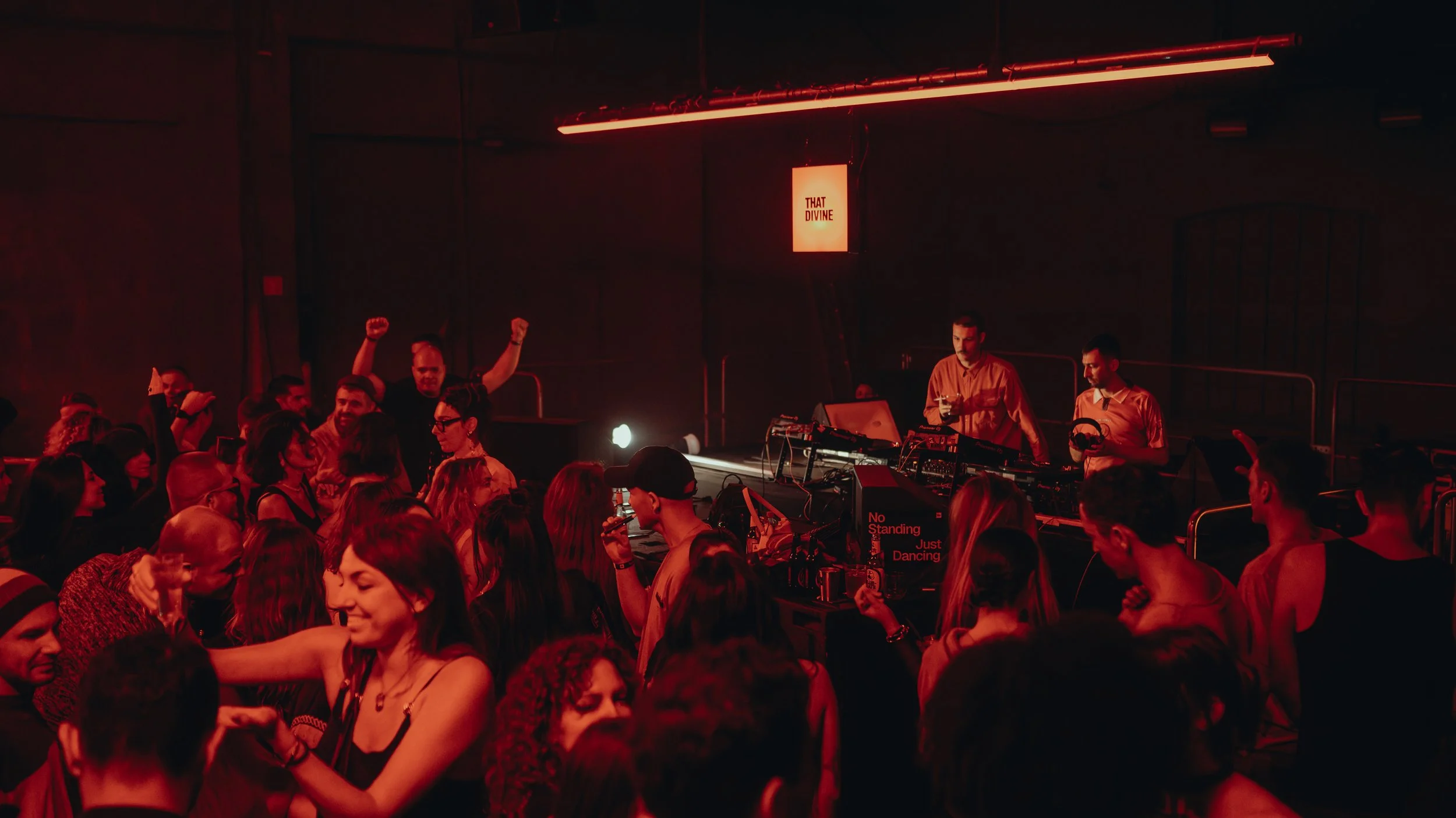 THAT DVINE Last Dance -292.jpg