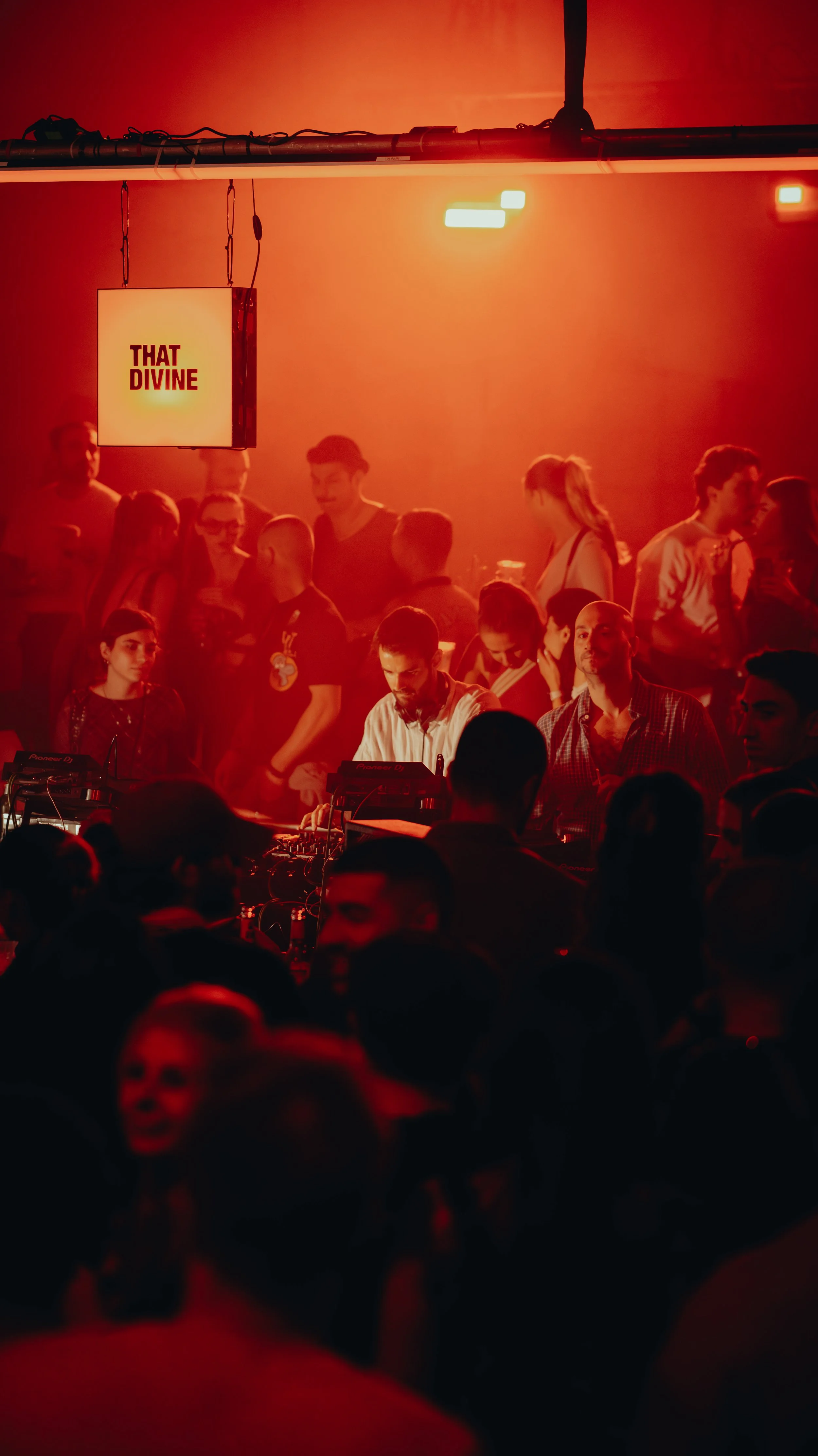 THAT DVINE Last Dance -394.jpg