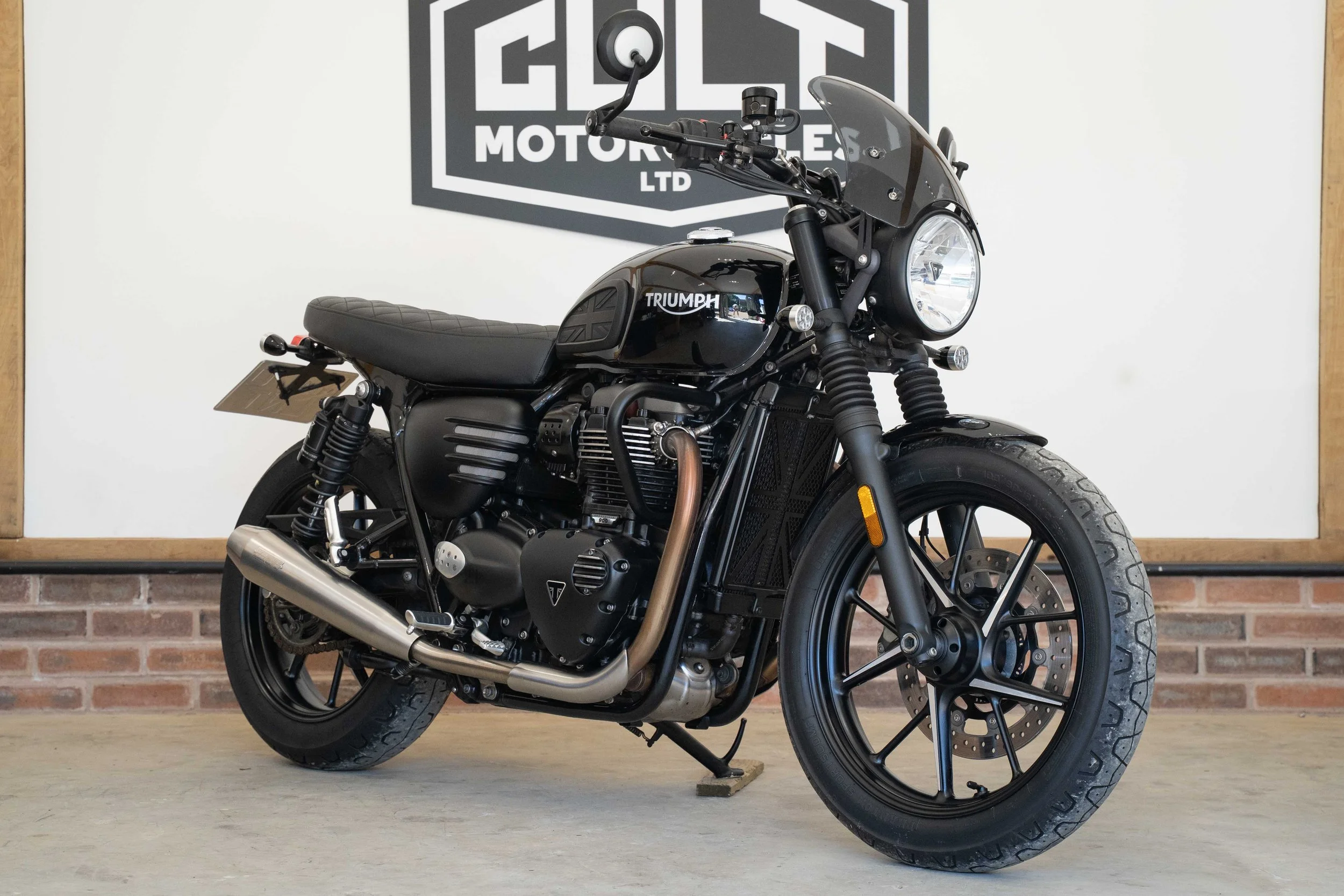 Triumph Street Twin 900 (2020)