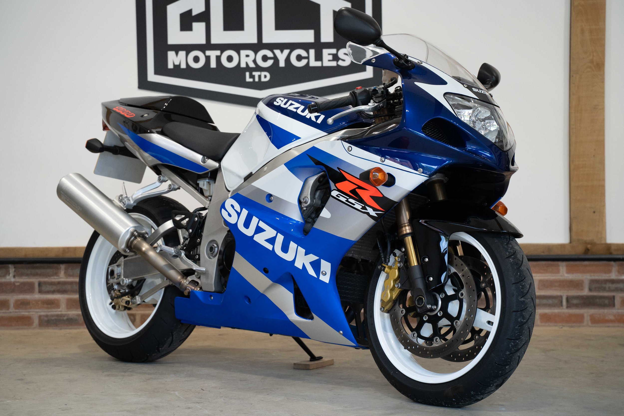 Suzuki GSXR 1000 K2 (2002)
