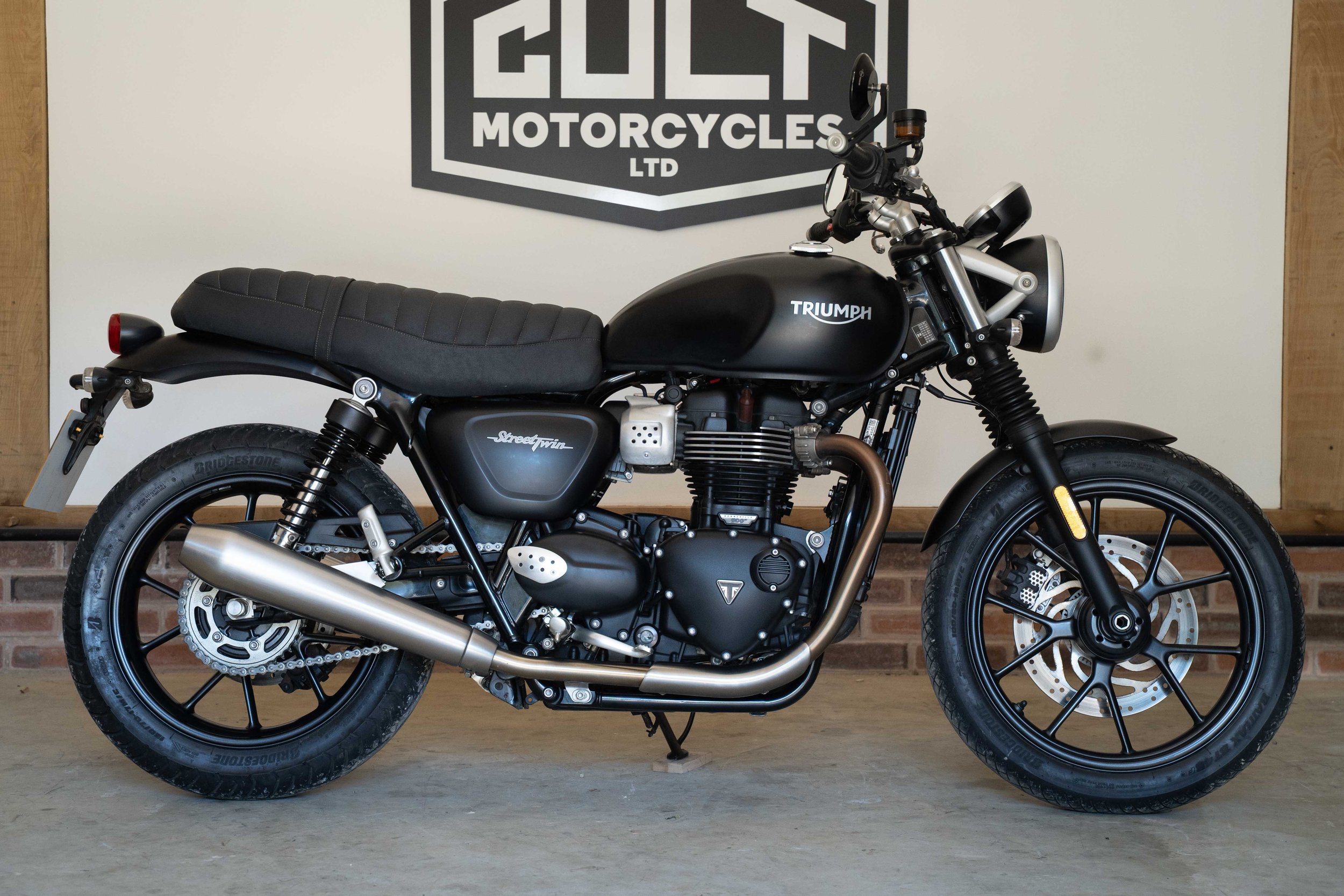 Triumph Street Twin 900 (2018)