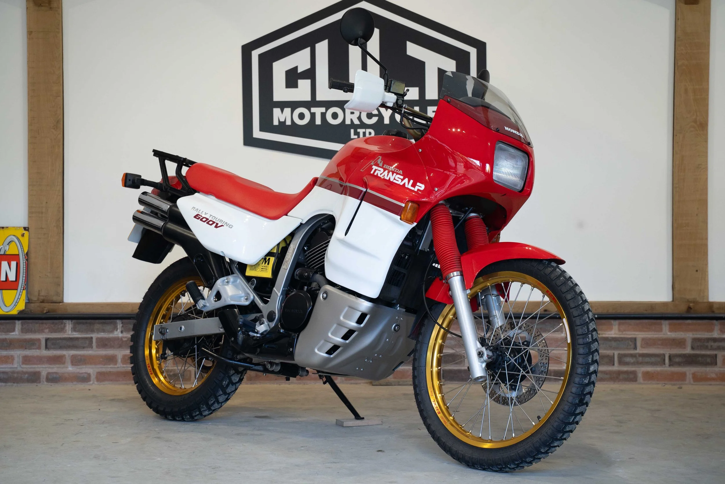 Honda XL600V Transalp (1989)