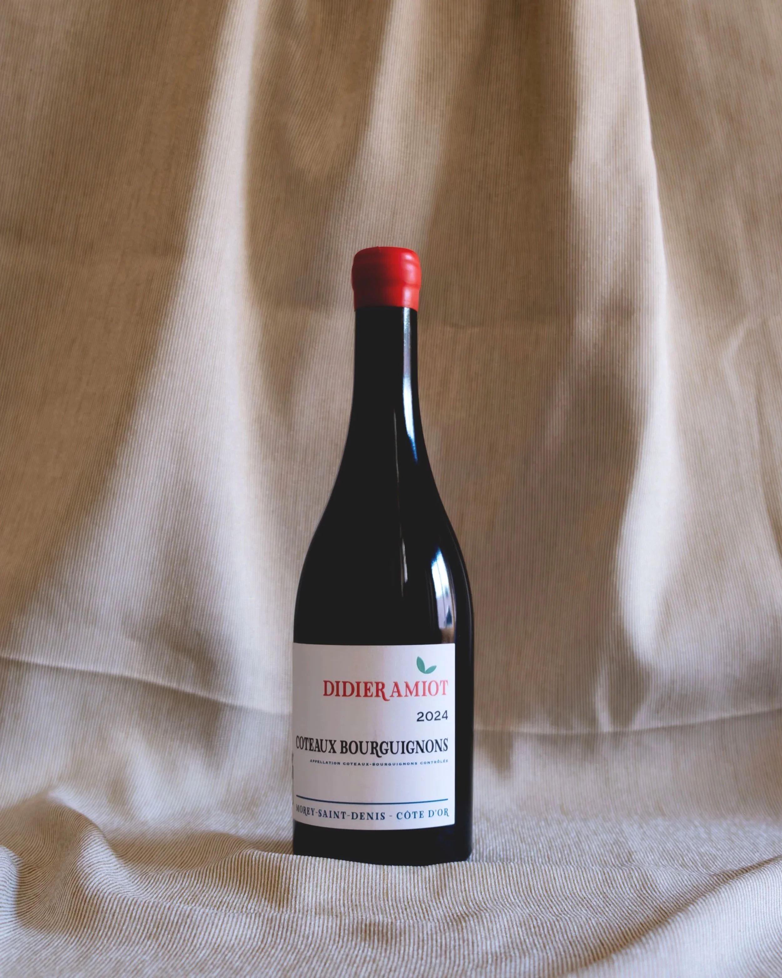 Amiot+-+Coteaux+Bourguignons+Rouge+2024.jpg