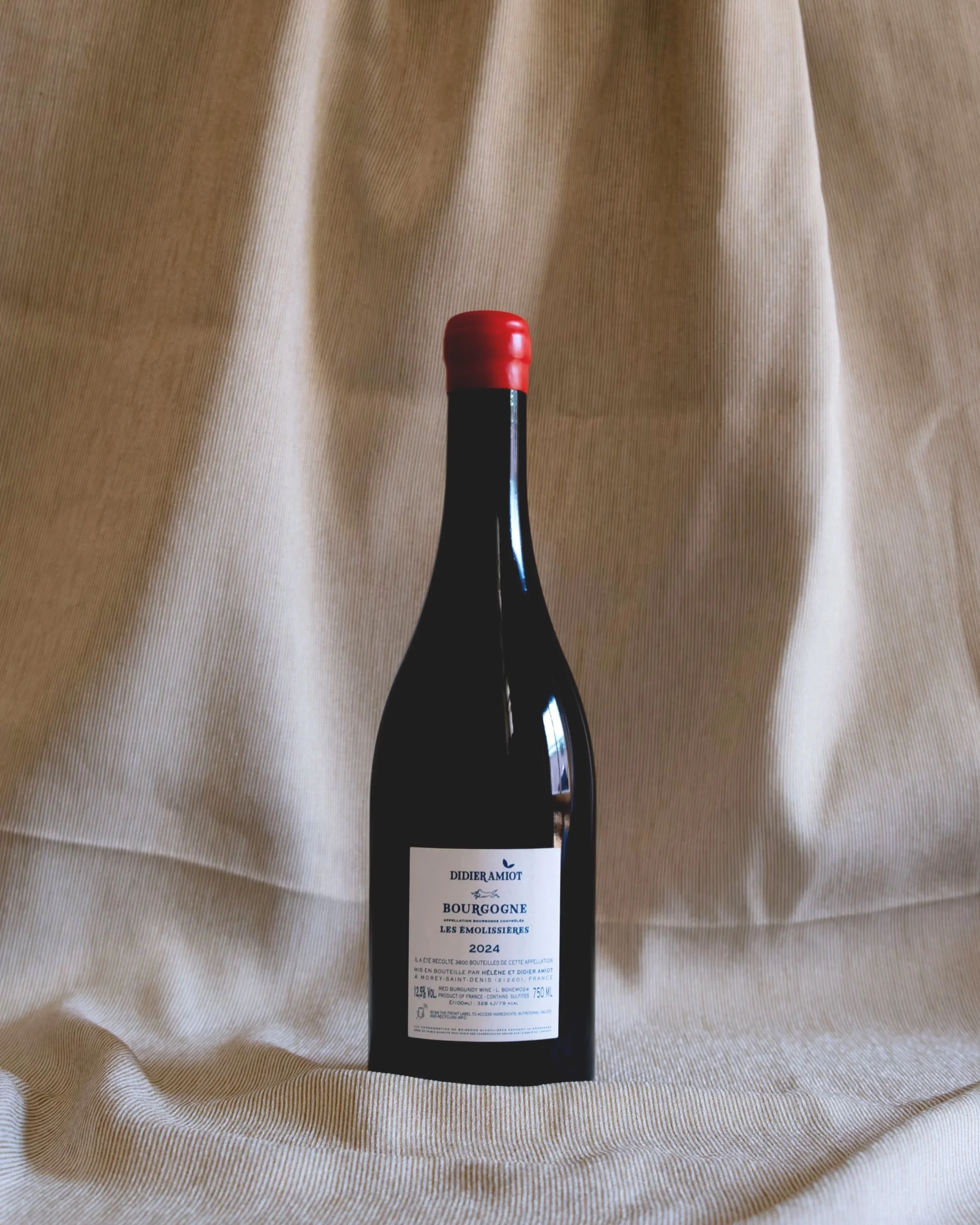 Amiot+-+Bourgogne+Rouge+%2522Les+Emolissieres%2522+2024_1.jpg