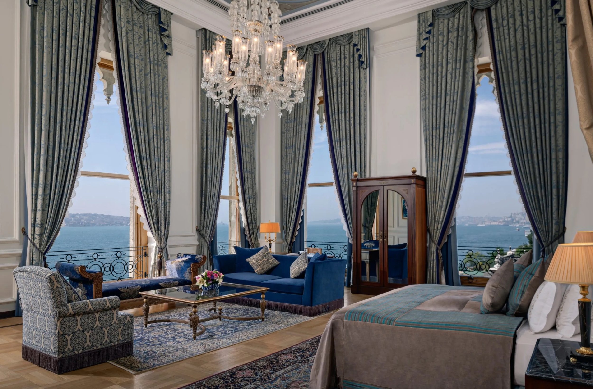 Sultan-Suite-Ciragan-Palace-Kempinski-Istanbul-9-scaled.jpg