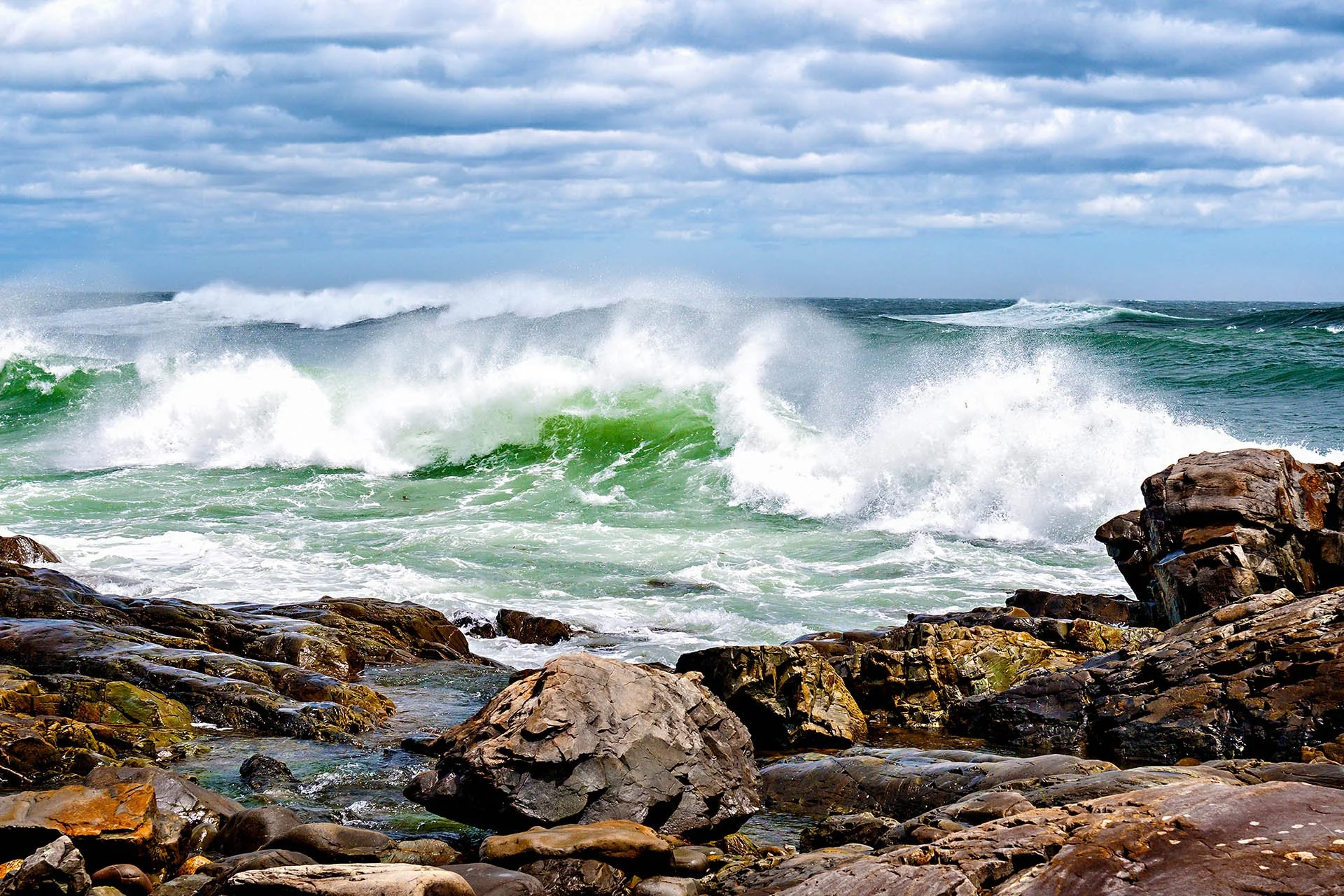 Wave and Spindrift (KAS50417)