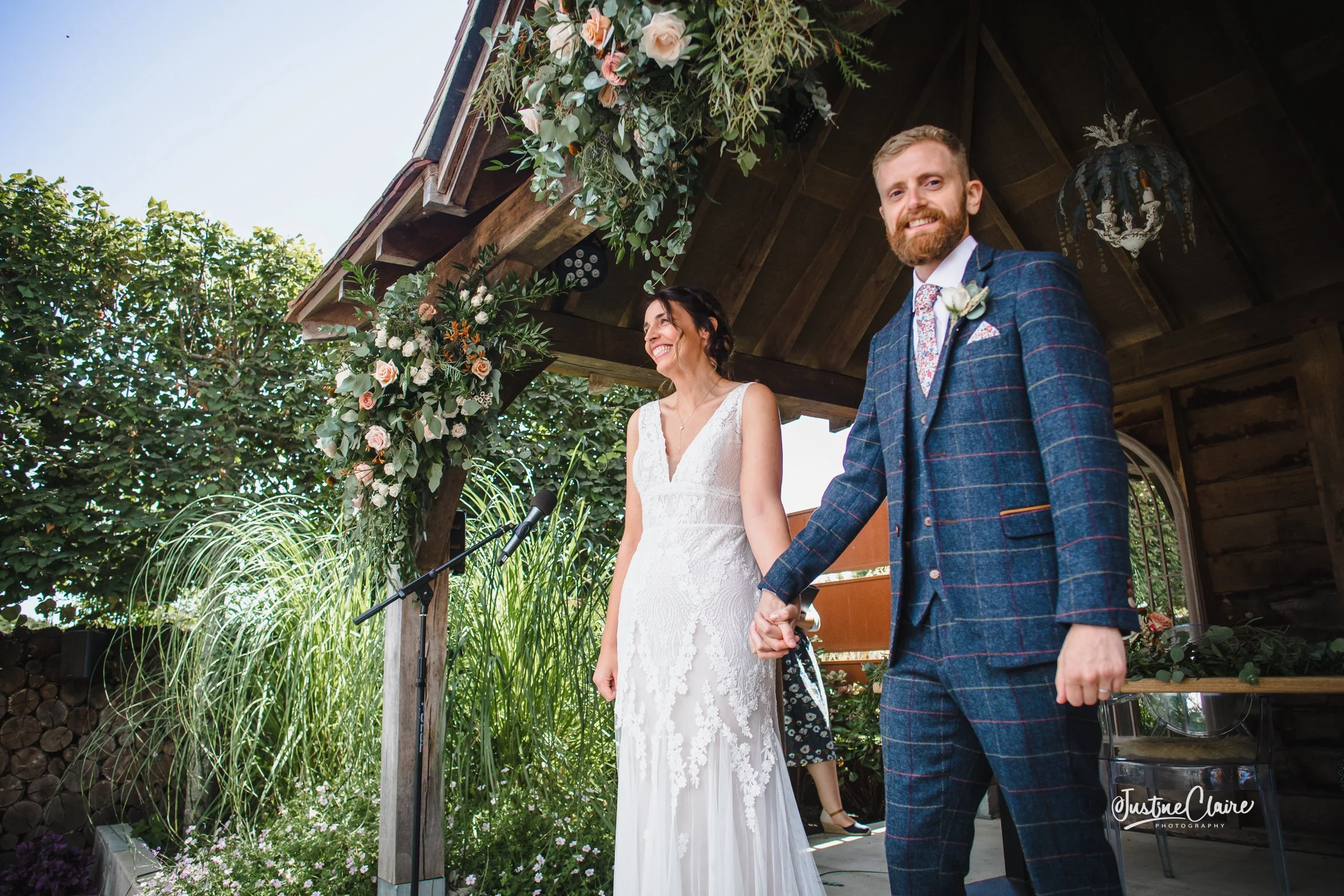 southend barns wedding justine claire photography-1.jpg