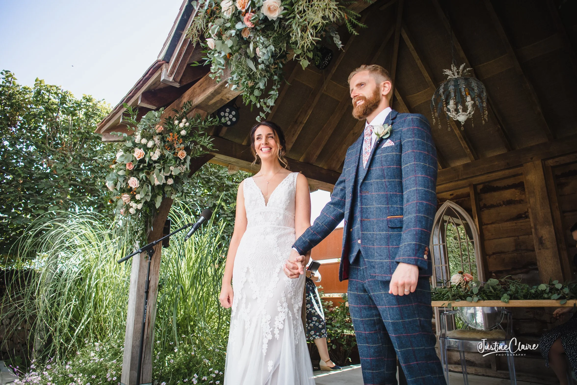 southend barns wedding justine claire photography-70.jpg
