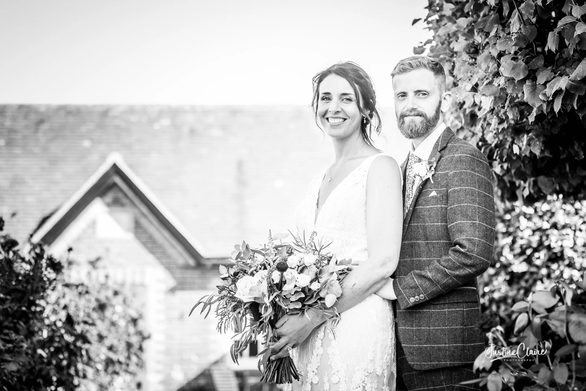 southend barns wedding justine claire photography-165.jpg