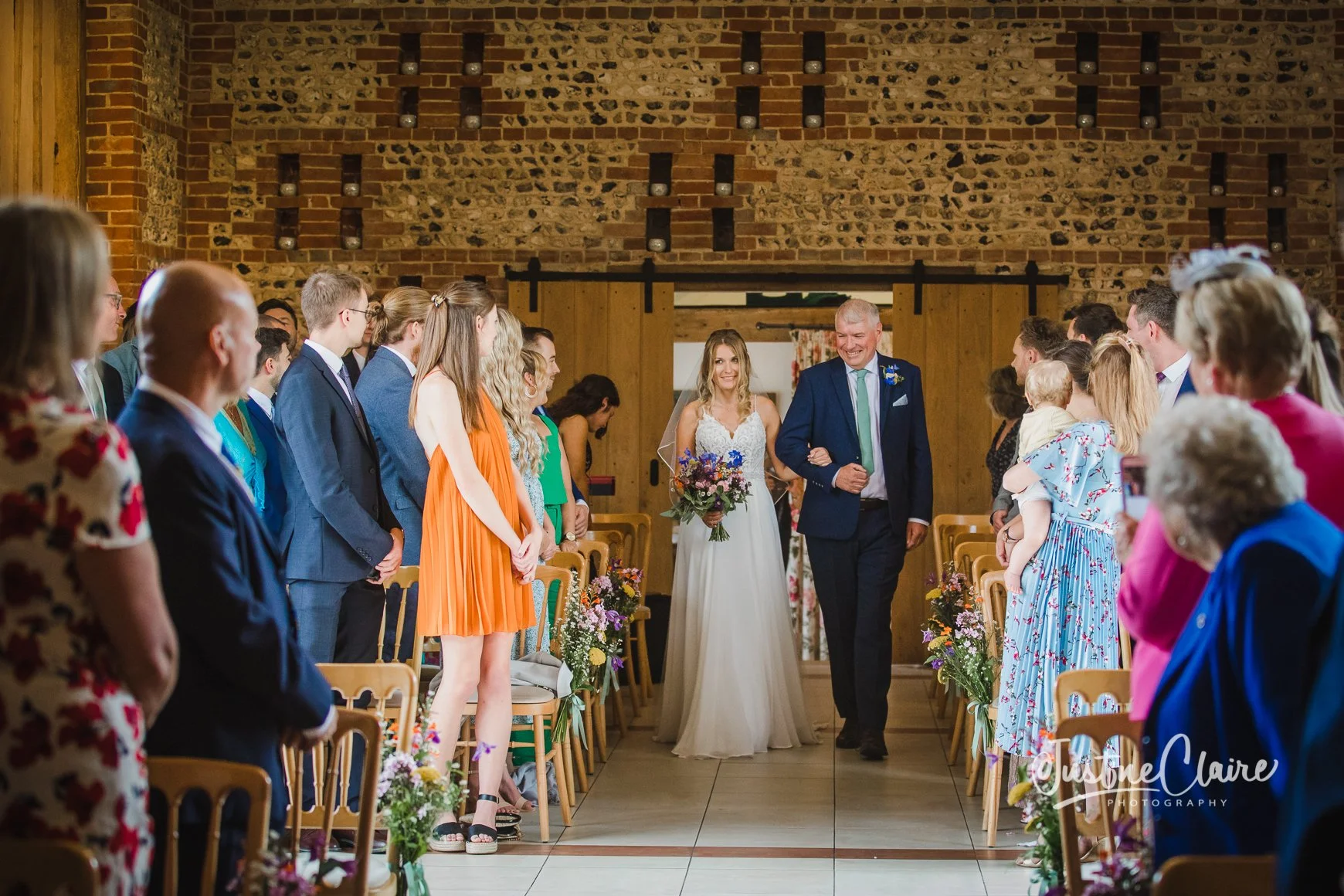 Upwaltham Barns wedding photography august21-100.jpg