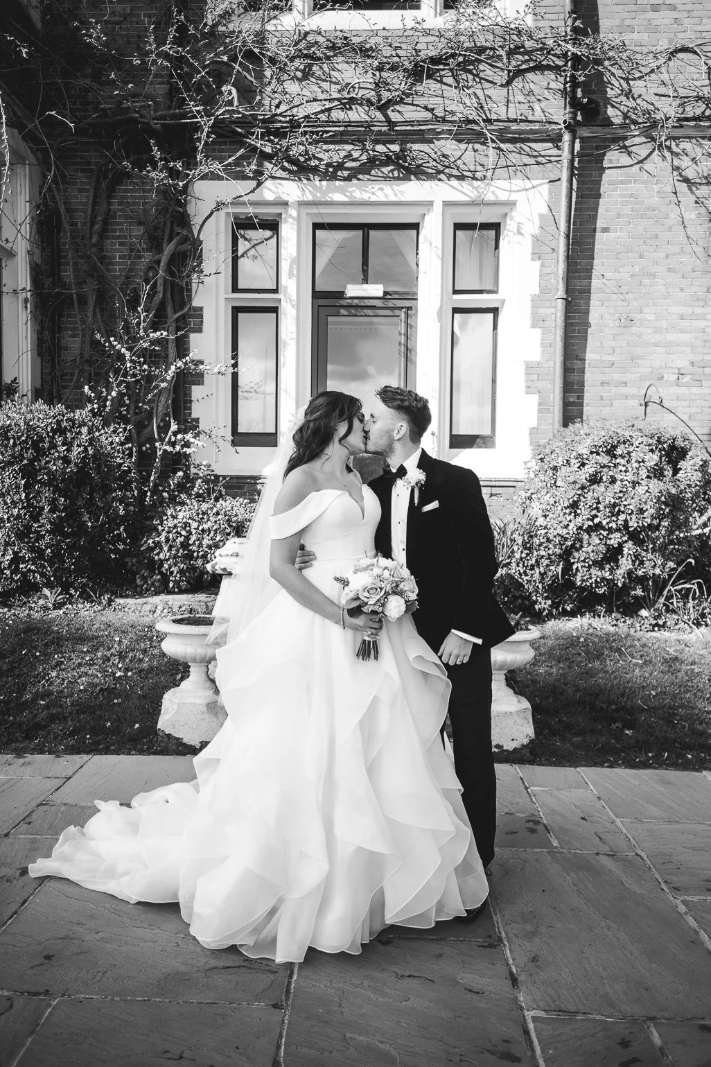 Highley Manor March Wedding photographers Justine Claire West Sussex-85.jpg