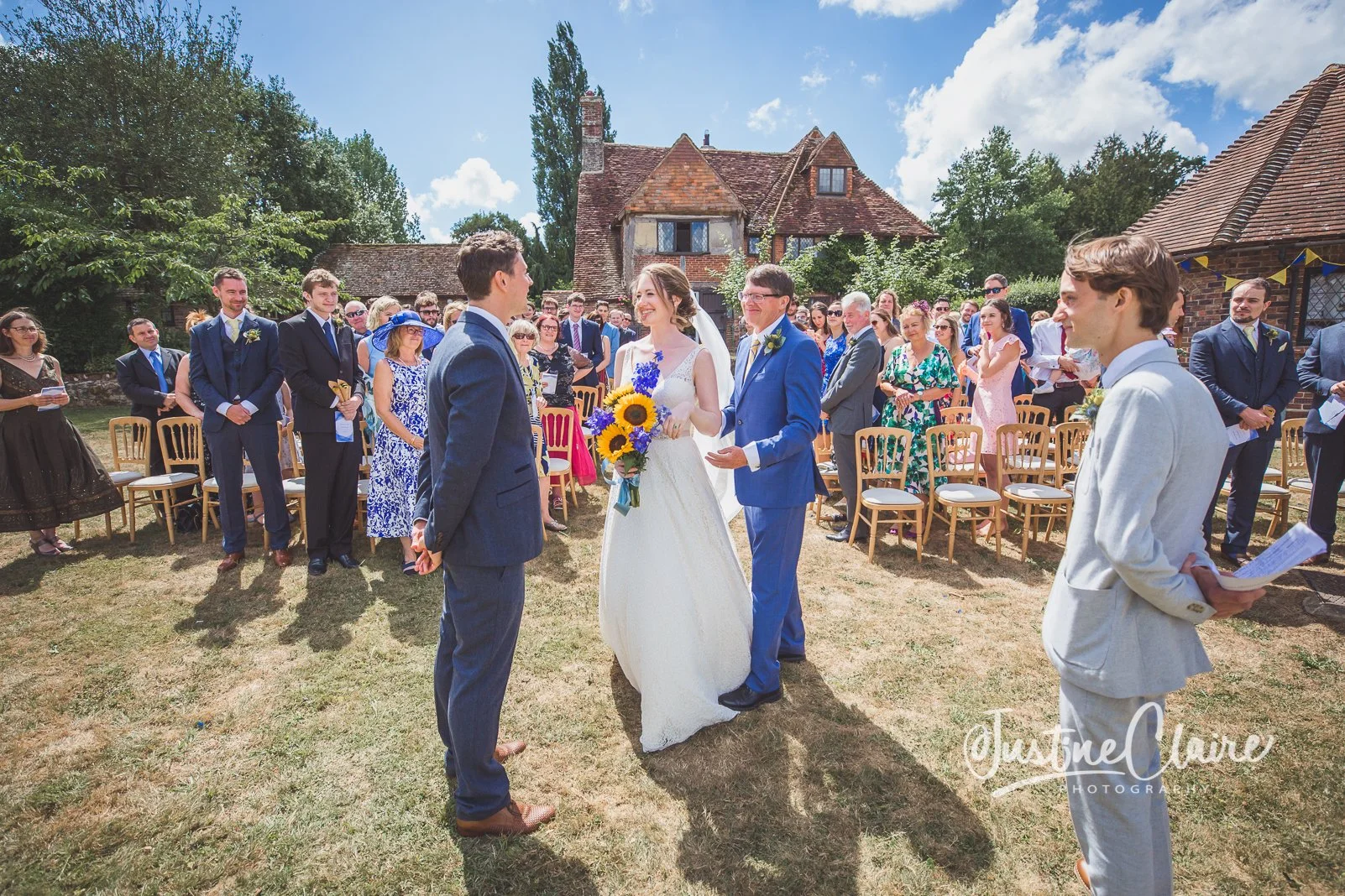 pekes manor wedding photographers photography hailsham east sussex-34.jpg