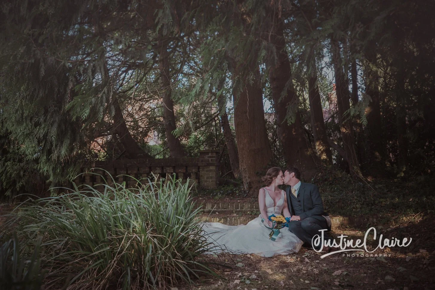 pekes manor wedding photographers photography hailsham east sussex-95.jpg