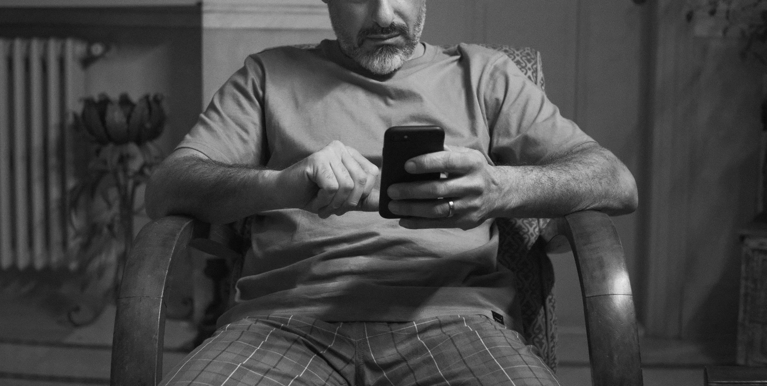 Emotional Cuckolding: When Your Partner Stays—But Stops Turning Toward You