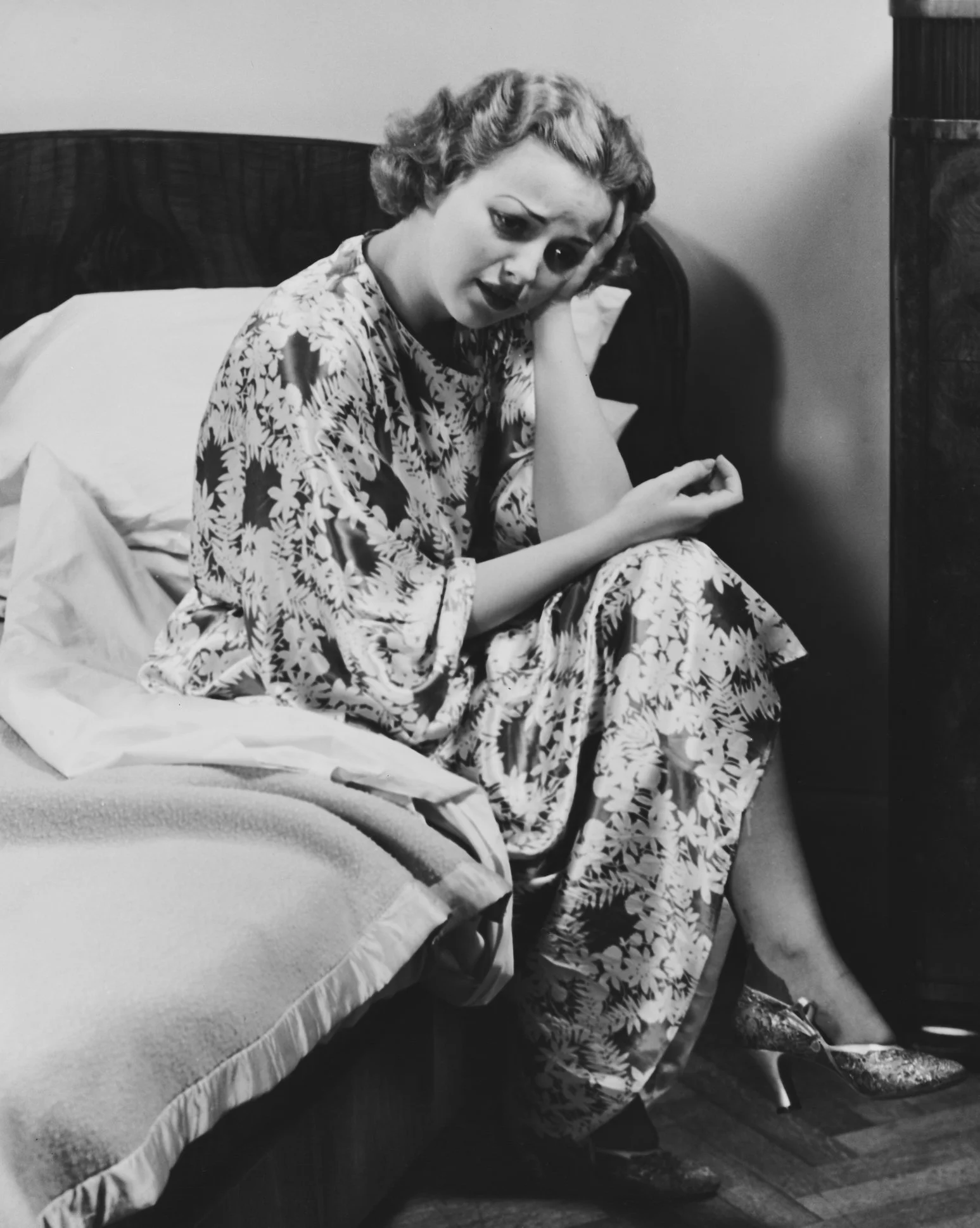 The Loneliest Place in the World Is Lying Next to Someone Who Doesn’t See You