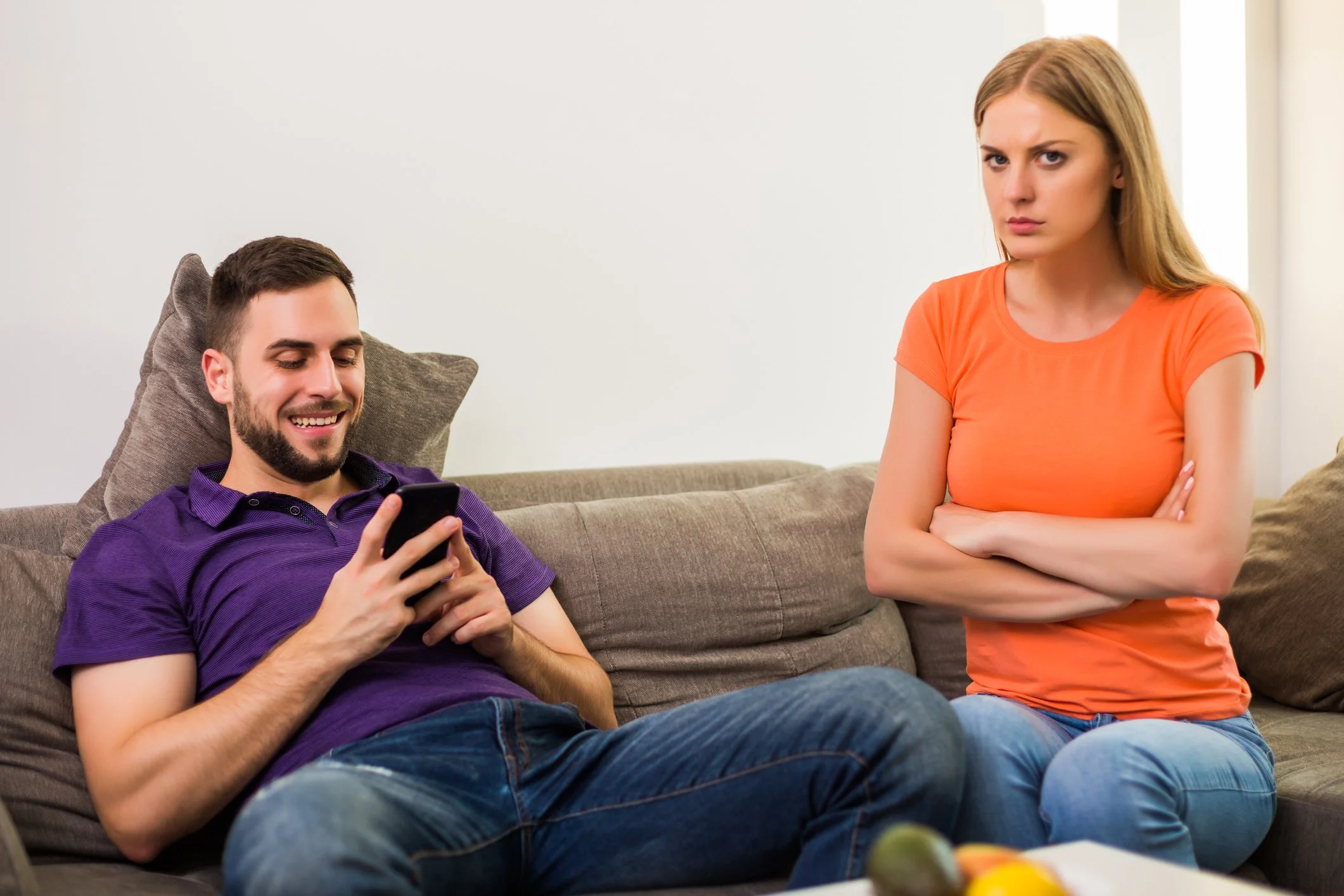 Attention Betrayal: The Relationship Injury of the Smartphone Era