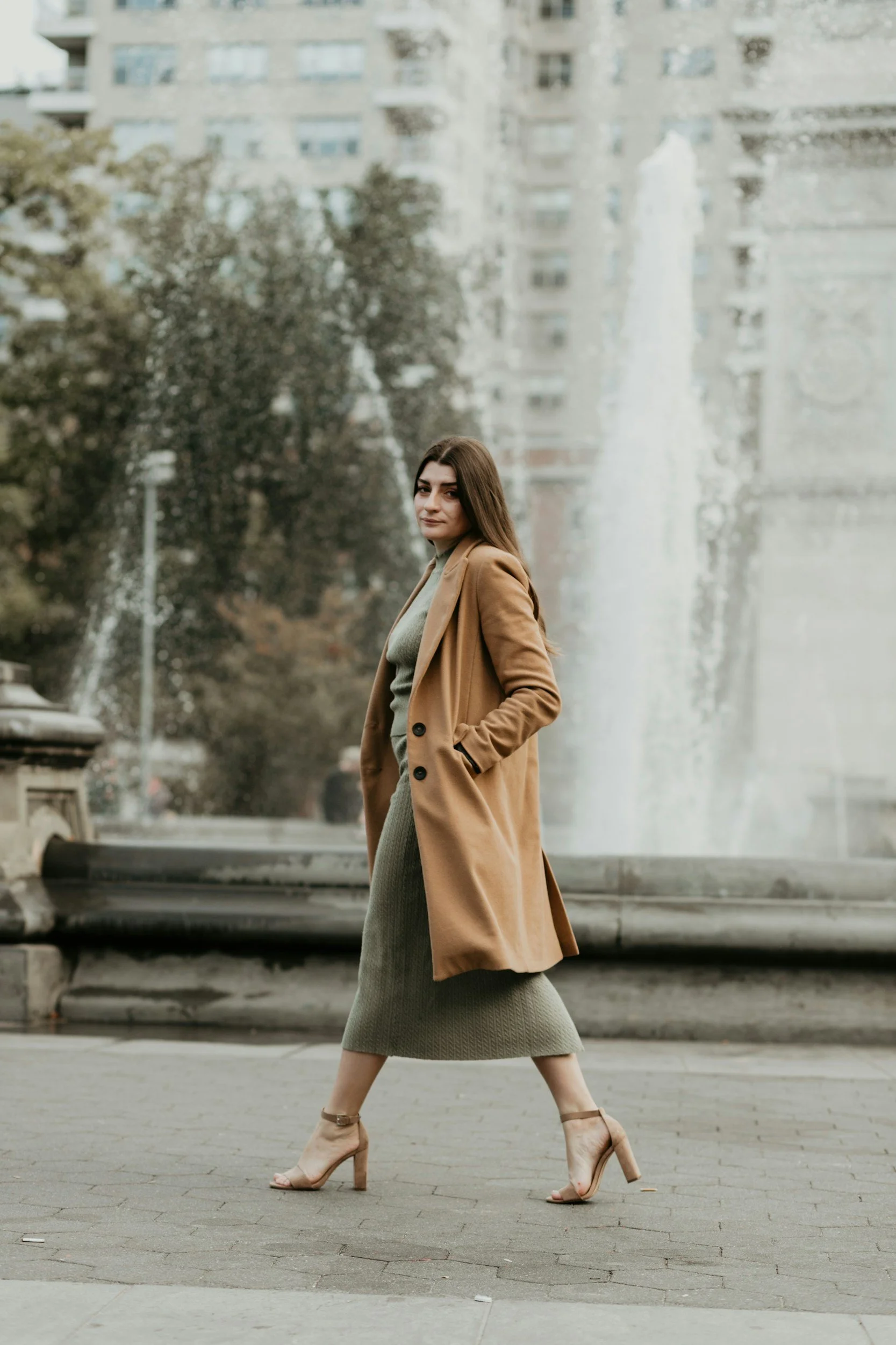 The Political Importance of a Well-Fitting Jacket: Fashion, Visibility, and Women’s Well-Being