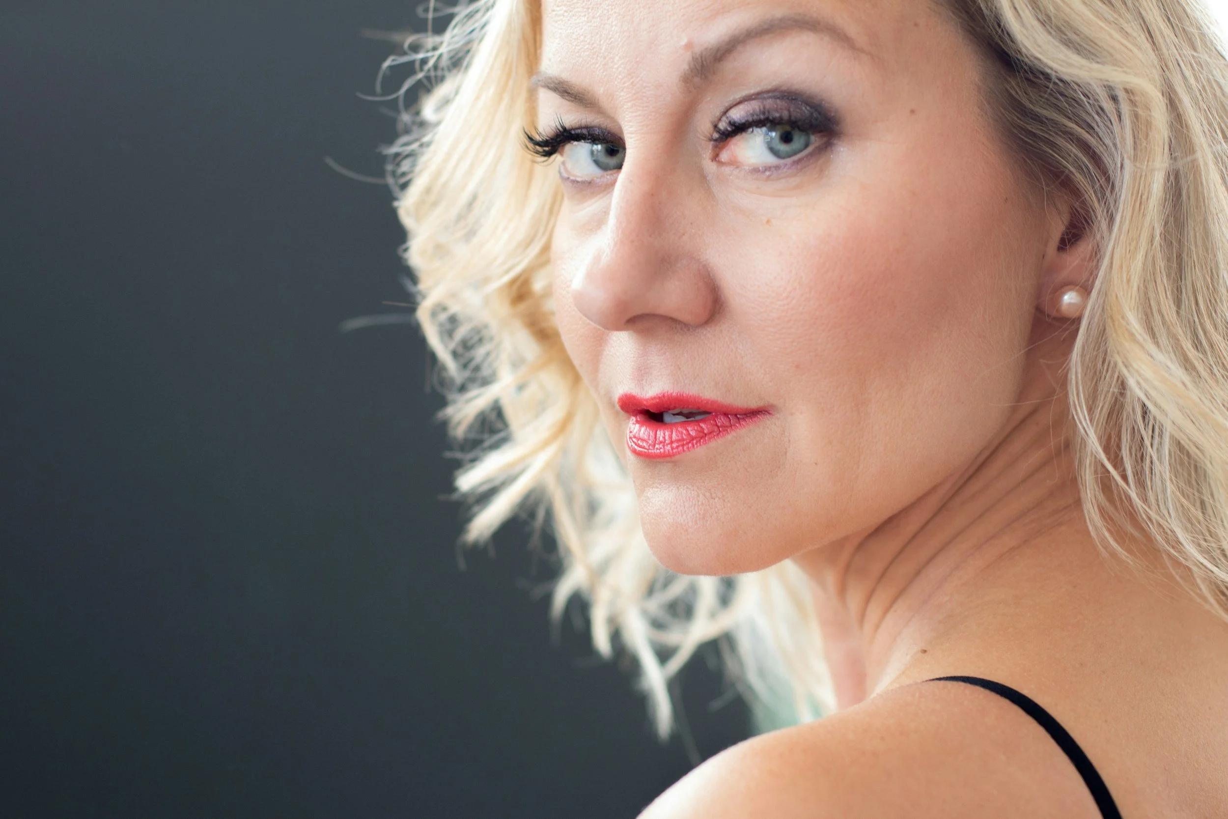 The New Face: Narcissism, Cosmetic Surgery, and the Modern Hunger to Be Seen