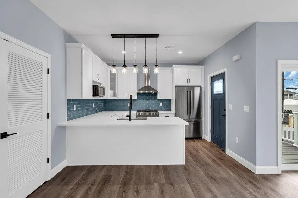 Modern Transitional Kitchen Kitchen Remodel by Father and Son Building and Remodeling — Project 2 project photo 5
